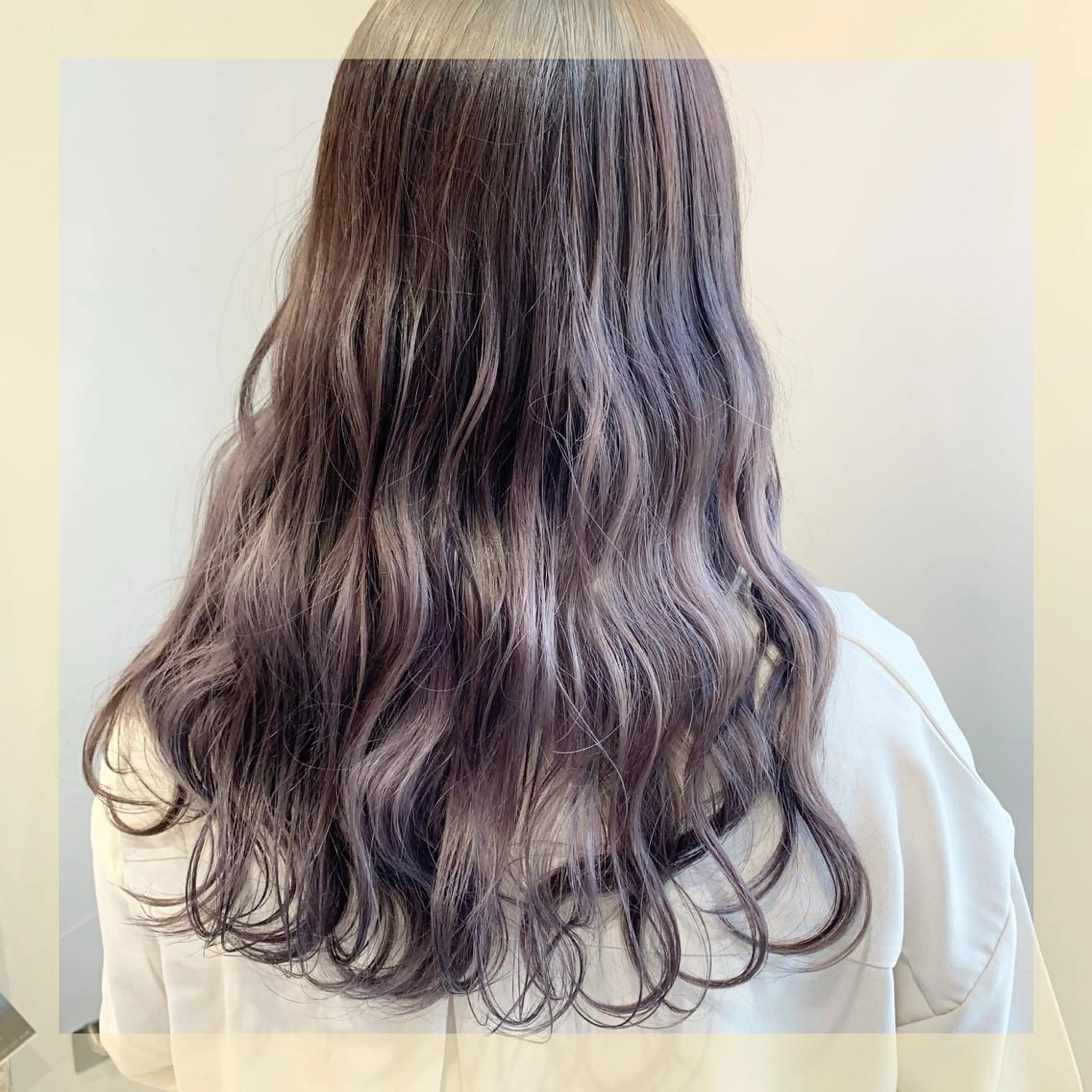 ロング カラー ヘアアレンジ ヘアカラー トリートメント ヘアセット 🫧柔色/トレンド カラー/川辺晴加のヘアスタイル