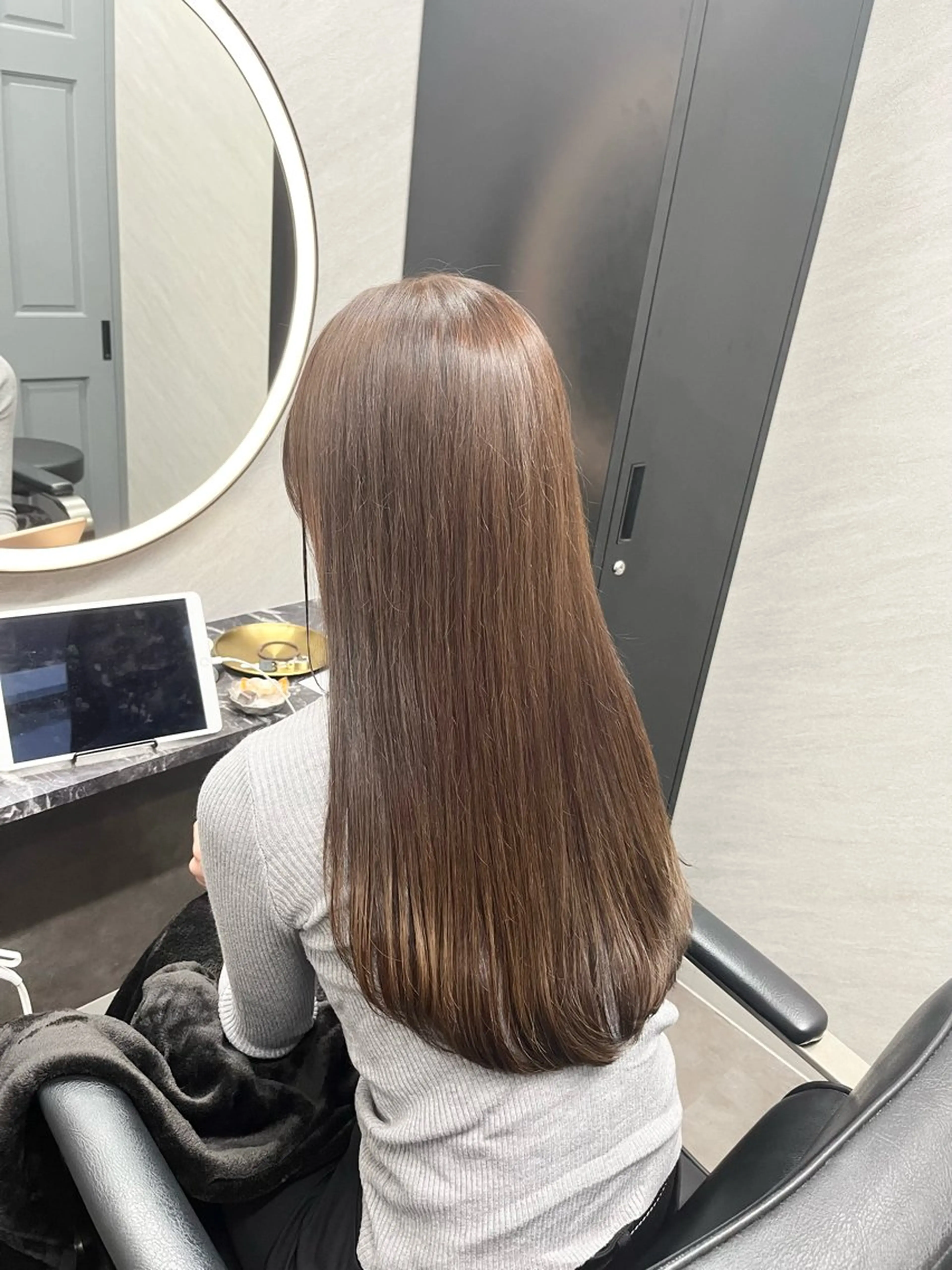 ロング 髪質改善 似合わせカット 縮毛矯正 酸性ストレート カット ヘアカラー 縮毛矯正 なんば/個室サロン タナカヒナ🌼のヘアスタイル