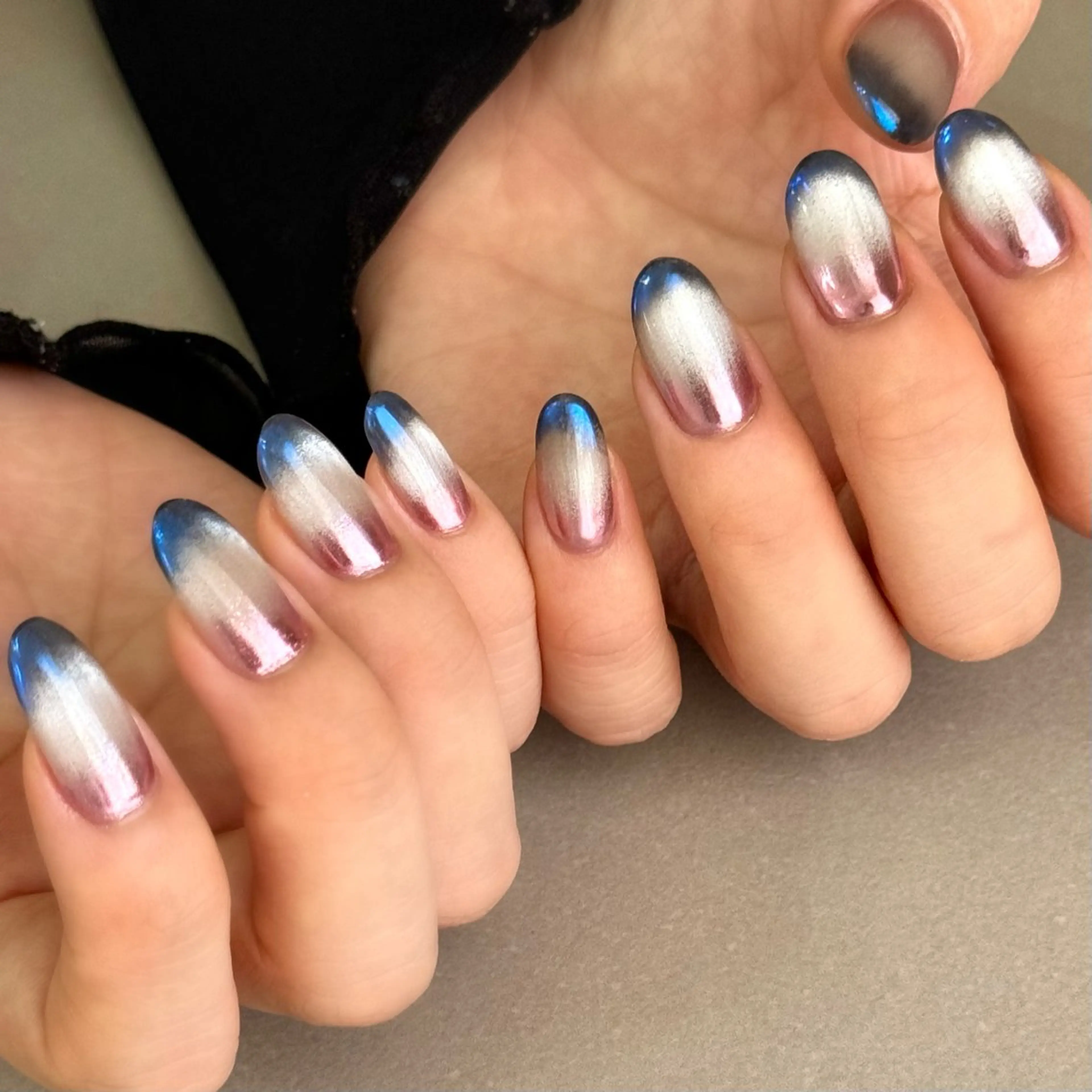 ネイル グラデーション マグネットネイル ミラーネイル ハンドネイル HARUKA ネイリスト福岡/薬院のネイルデザイン