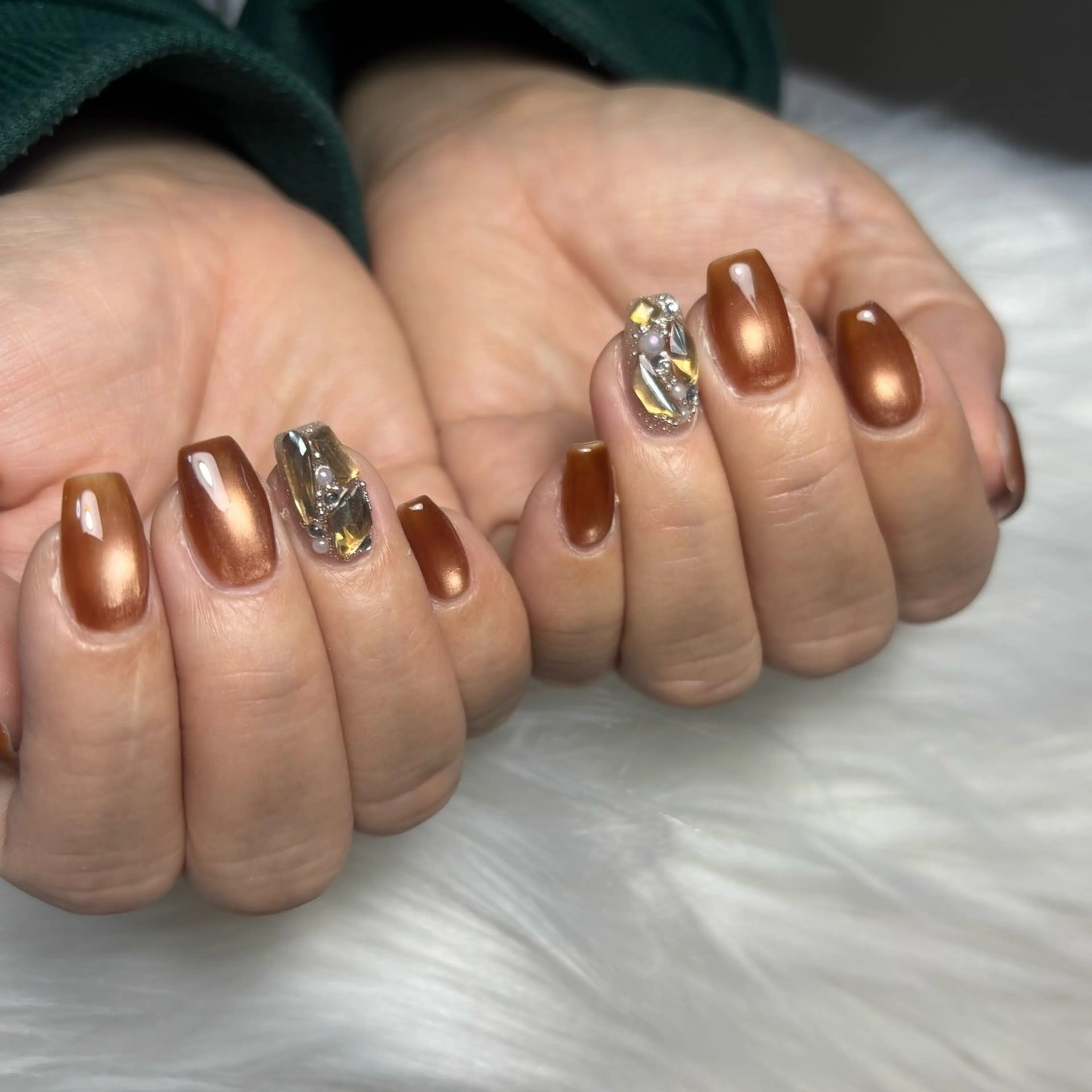 ネイル アートネイル マグネットネイル ハンドネイル NAILSALON 【CHOUCHOU】のネイルデザイン