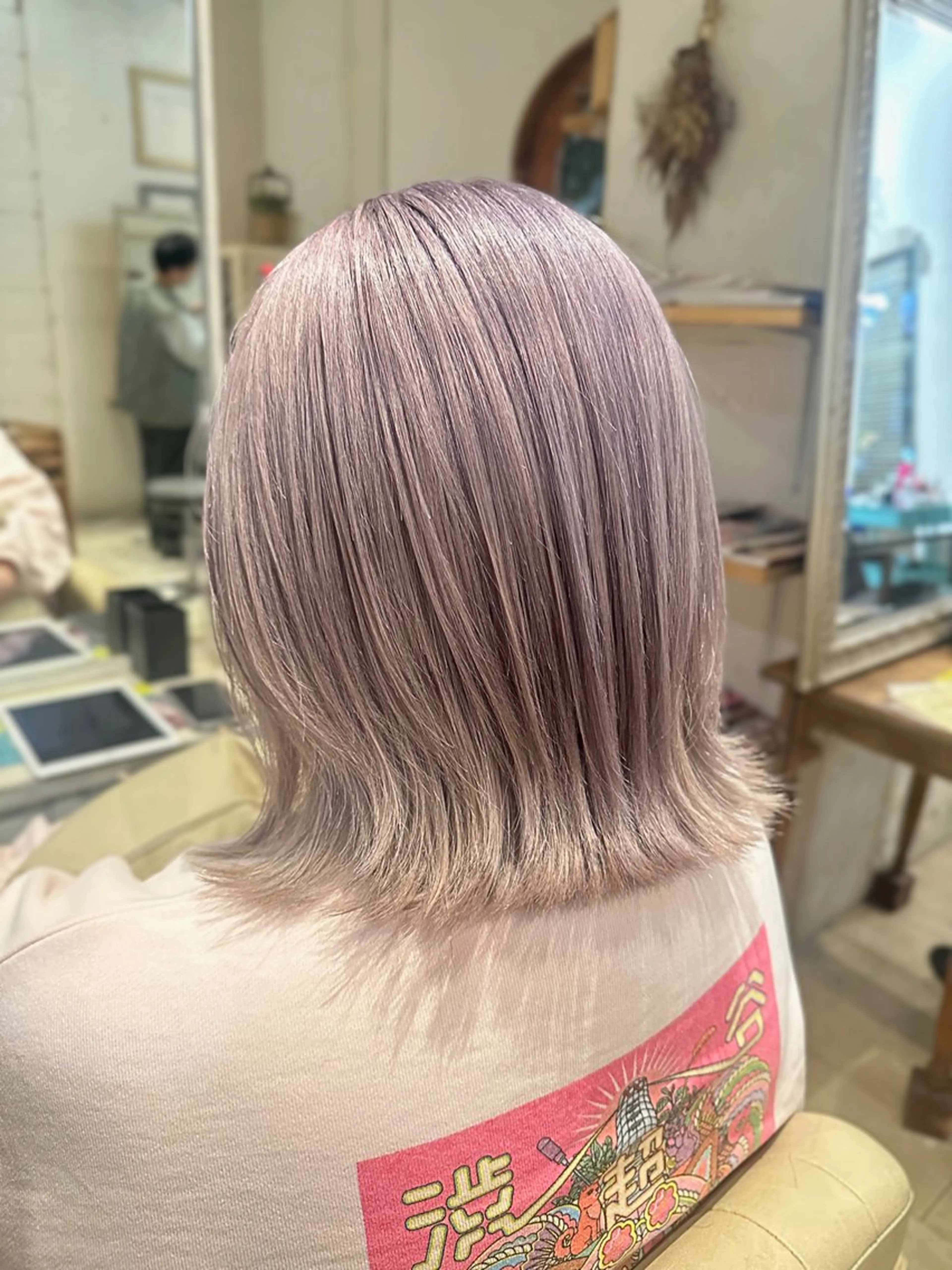 ショート カラー ブリーチ ラベンダーカラー ヘアカラー Nao 【EIGHT札幌】のヘアスタイル