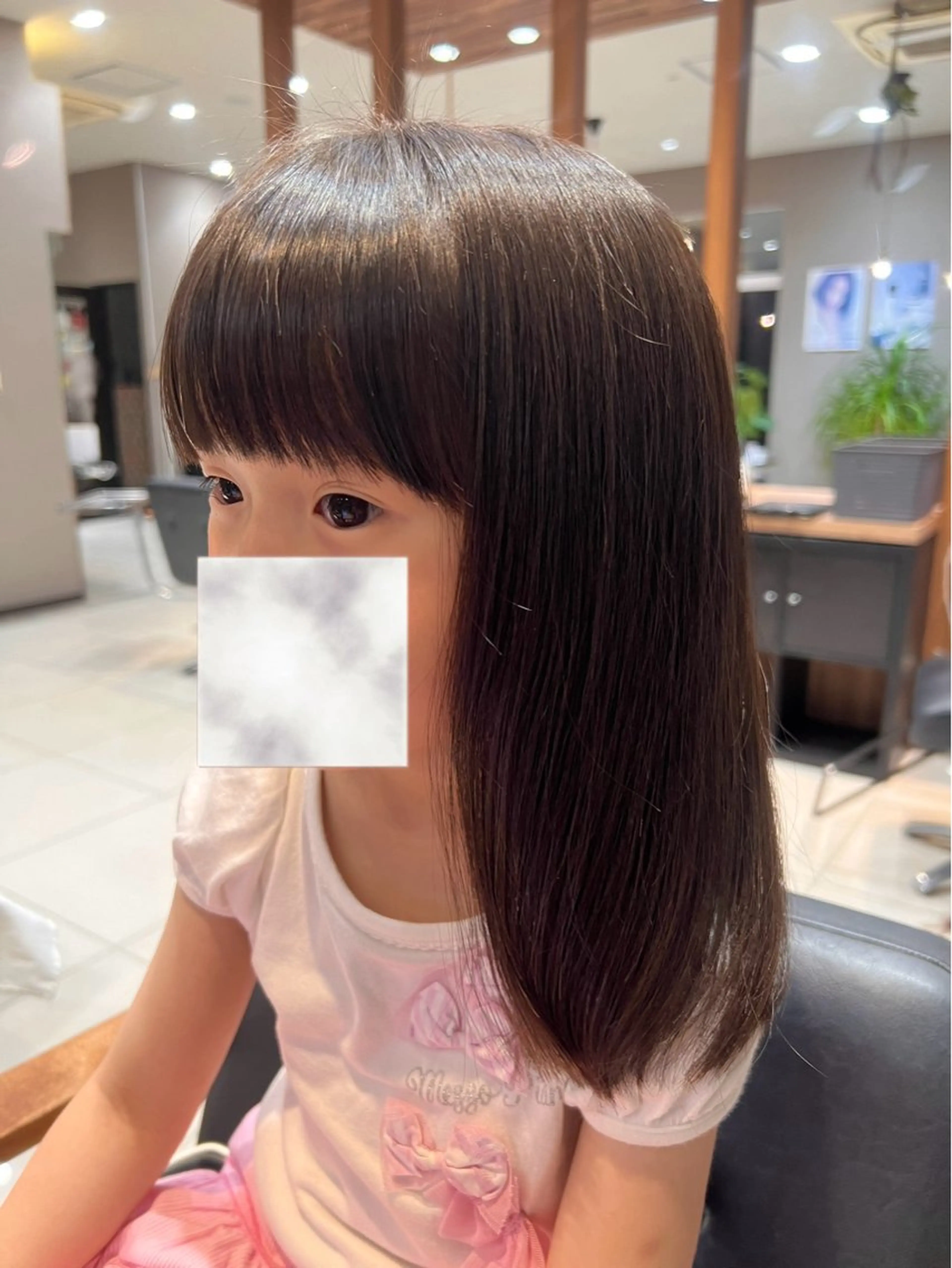 セミロング キッズ ayaka🌻 艶カラー✨縮毛矯正のヘアスタイル