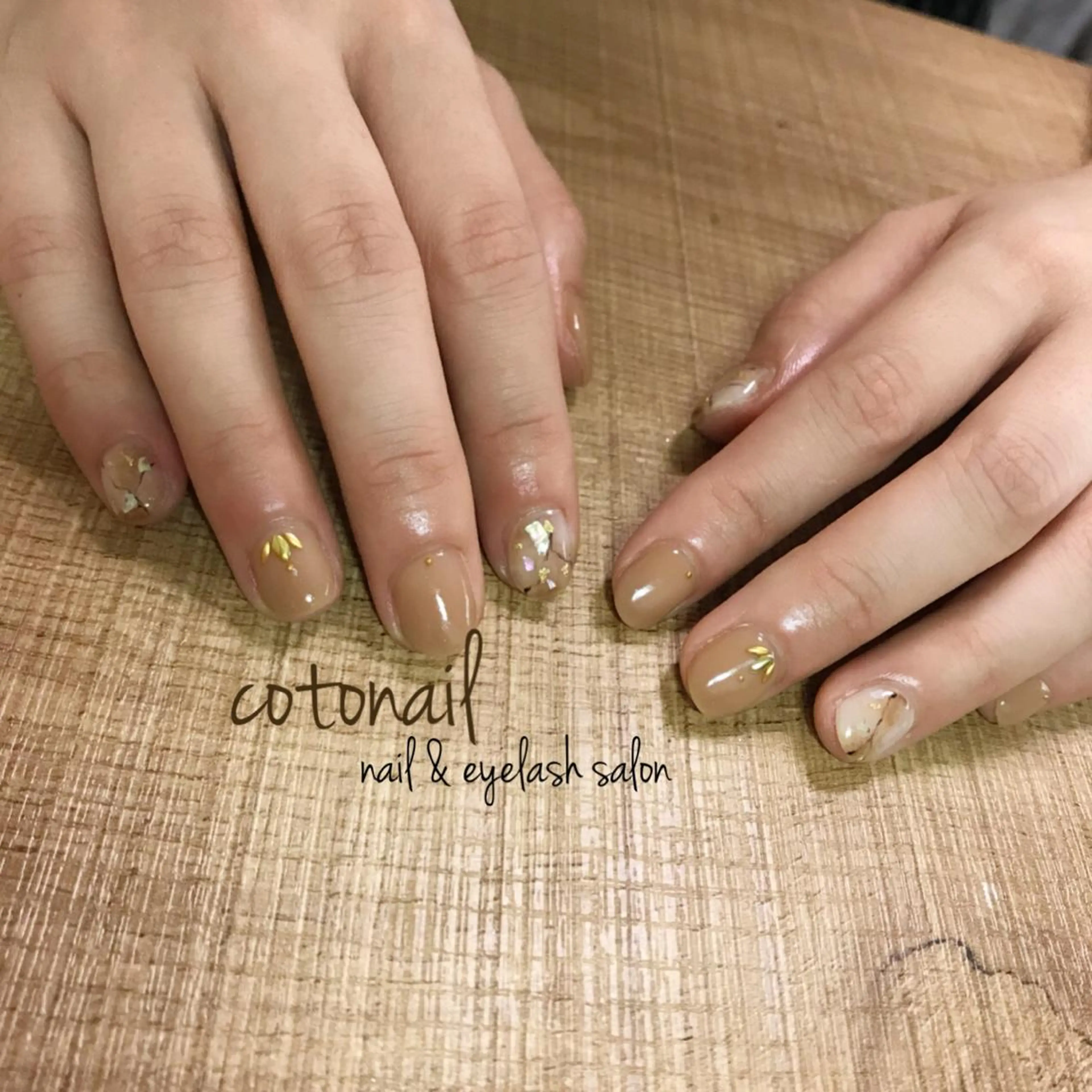 ショート ネイル アートネイル ハンドネイル ツメトマツゲ .のネイルデザイン