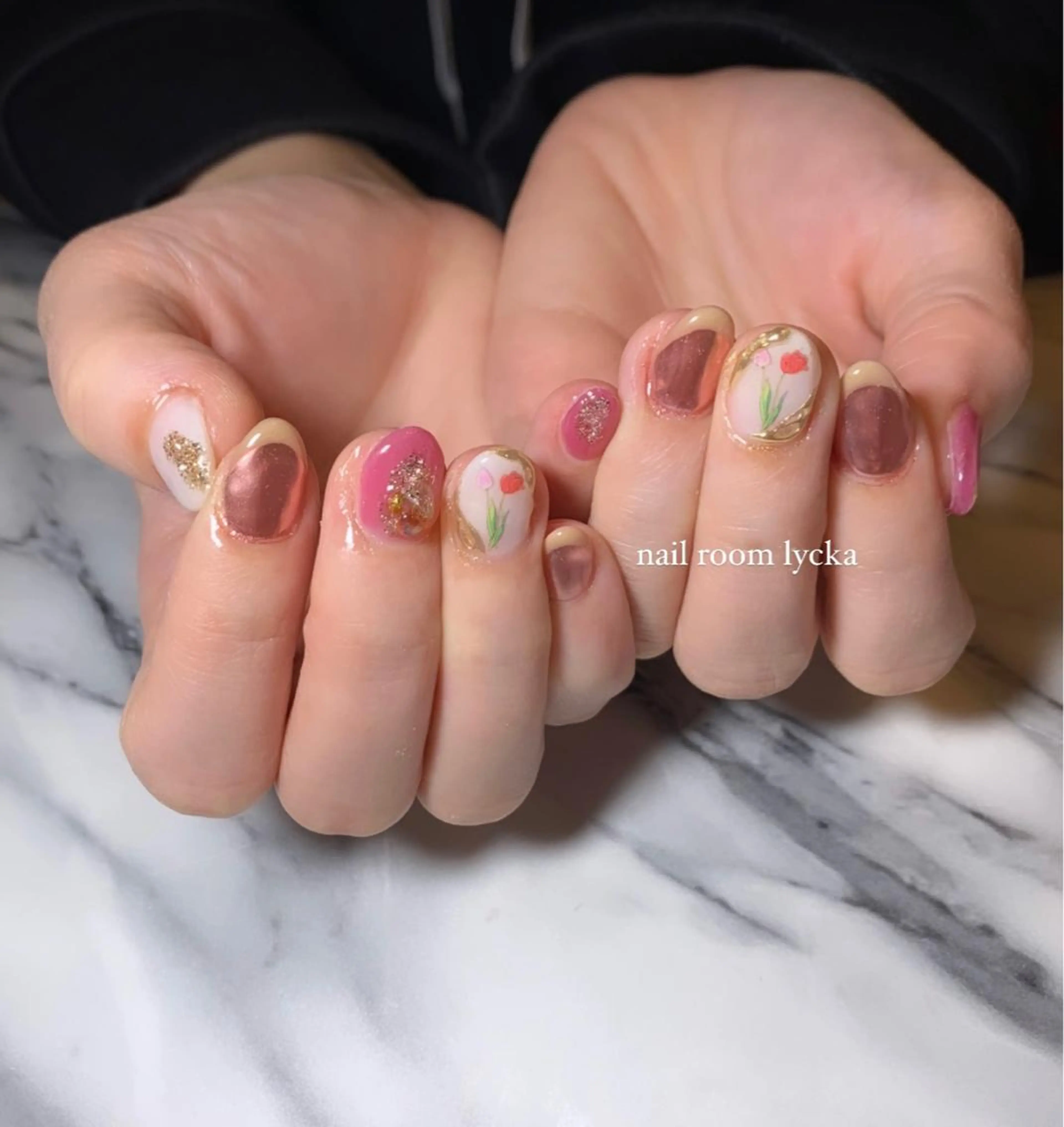 ネイル ﾈｲﾙﾙｰﾑﾘｯｶ 𝐦𝐚𝐲𝐮のネイルデザイン