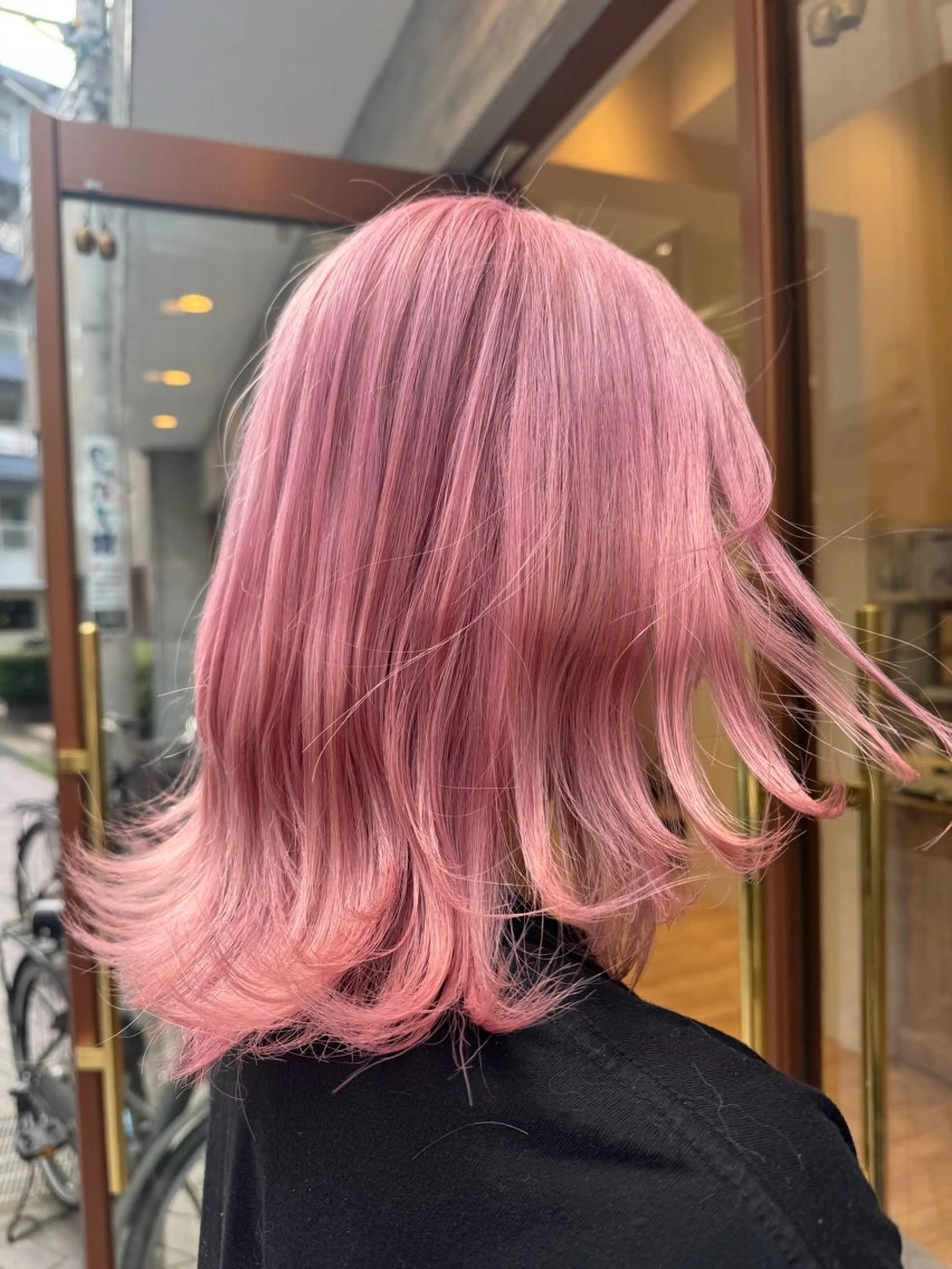 ミディアム カラー 河添 麗菜のヘアスタイル