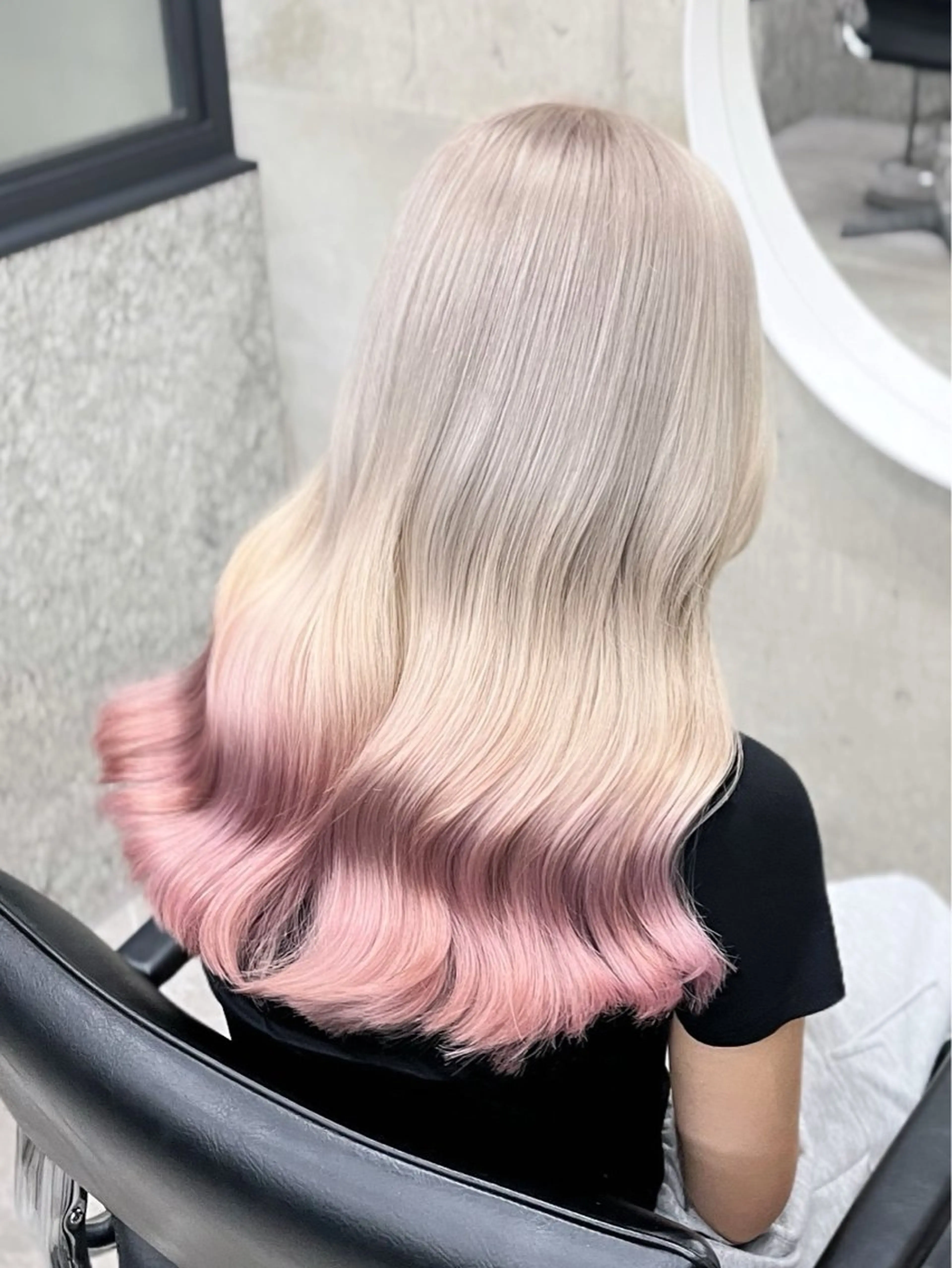 ロング ハイトーン🫧艶髪 MAIKAのヘアスタイル
