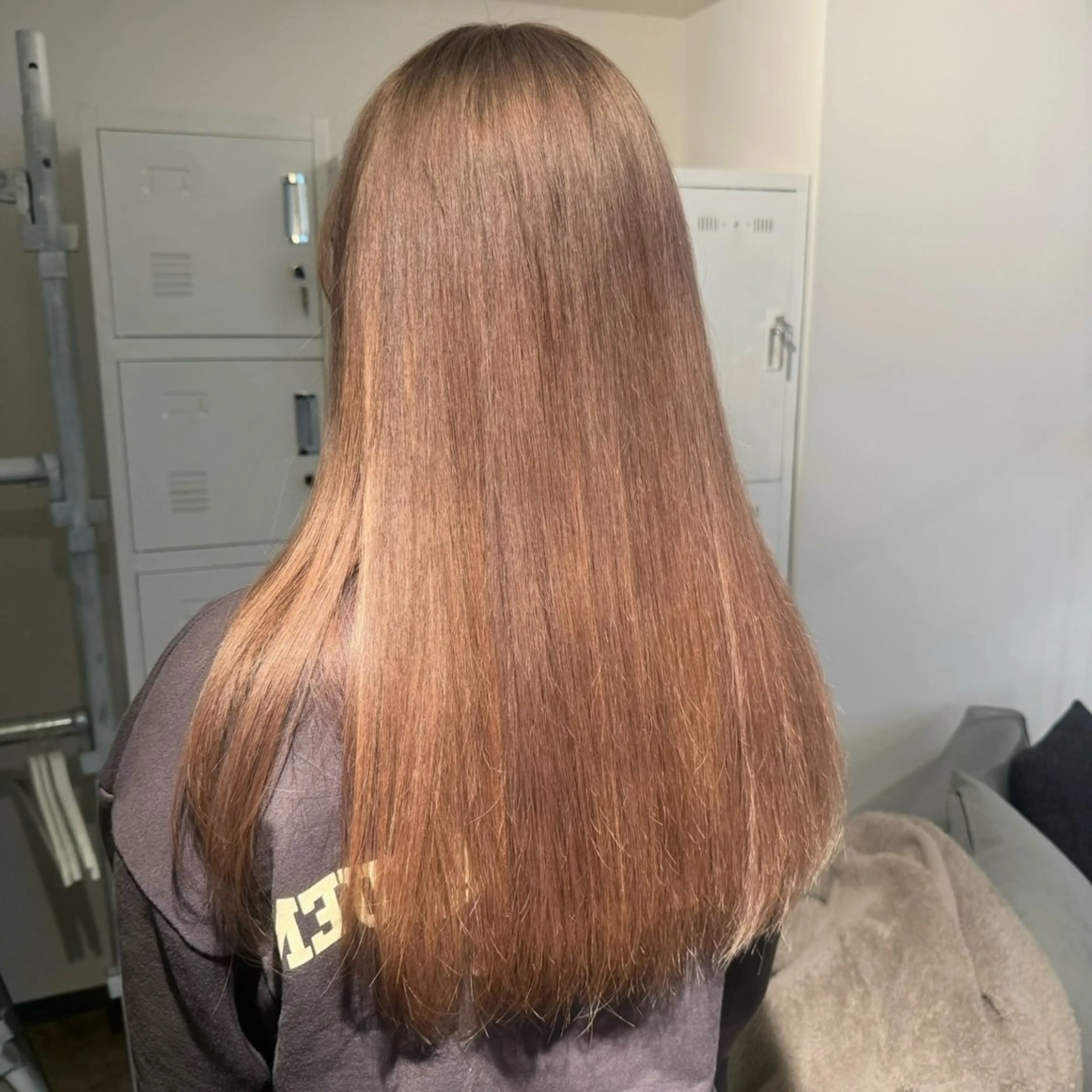 【🌟ブリーチカラー迷ったらこれ🌟】ケアブリーチ使用🪄ブリーチ1回+カラー+トリートメント🫧/ベージュ/グレージュの写真