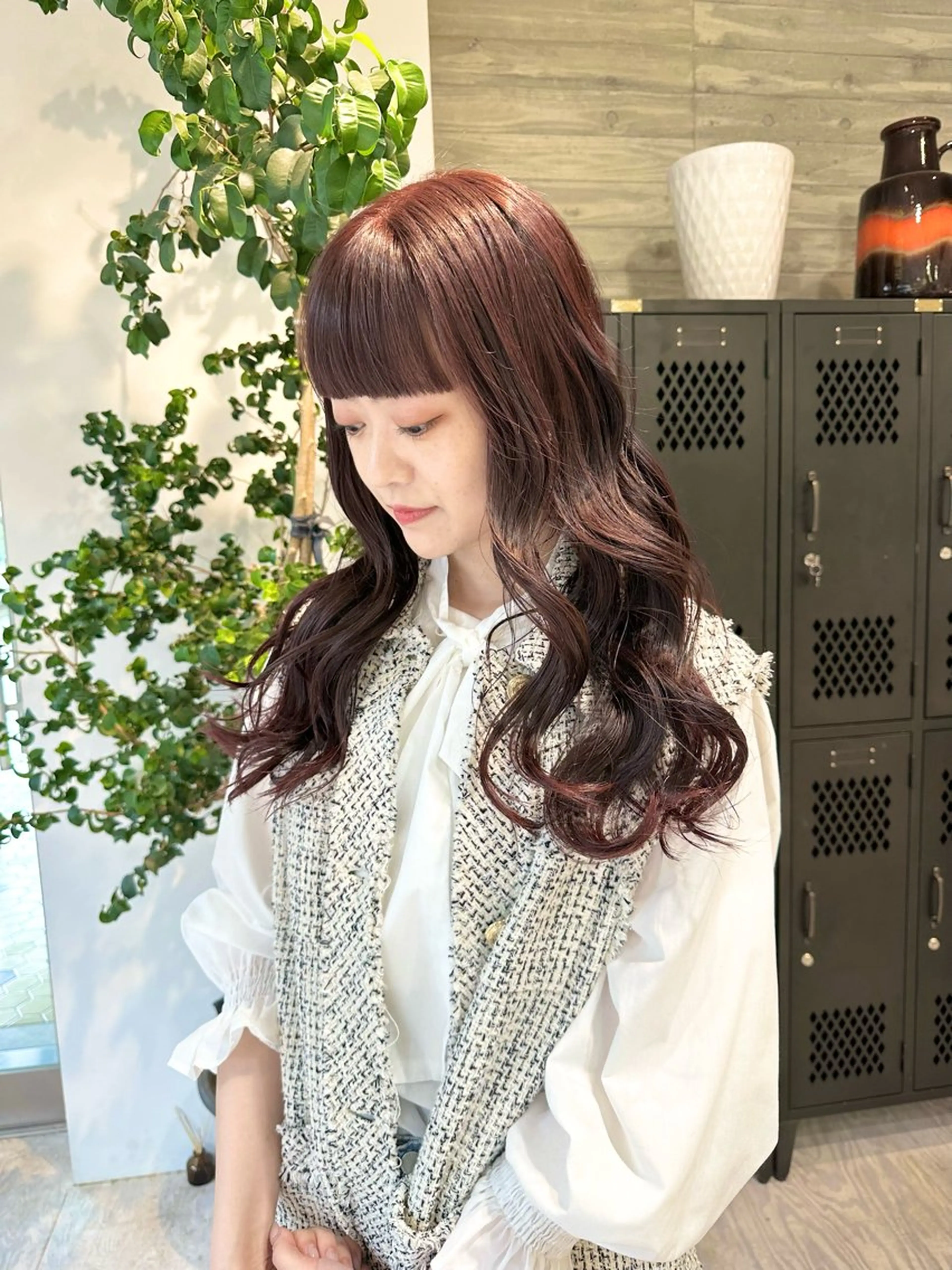 セミロング カラー ヘアカラー トリートメント kai .のヘアスタイル