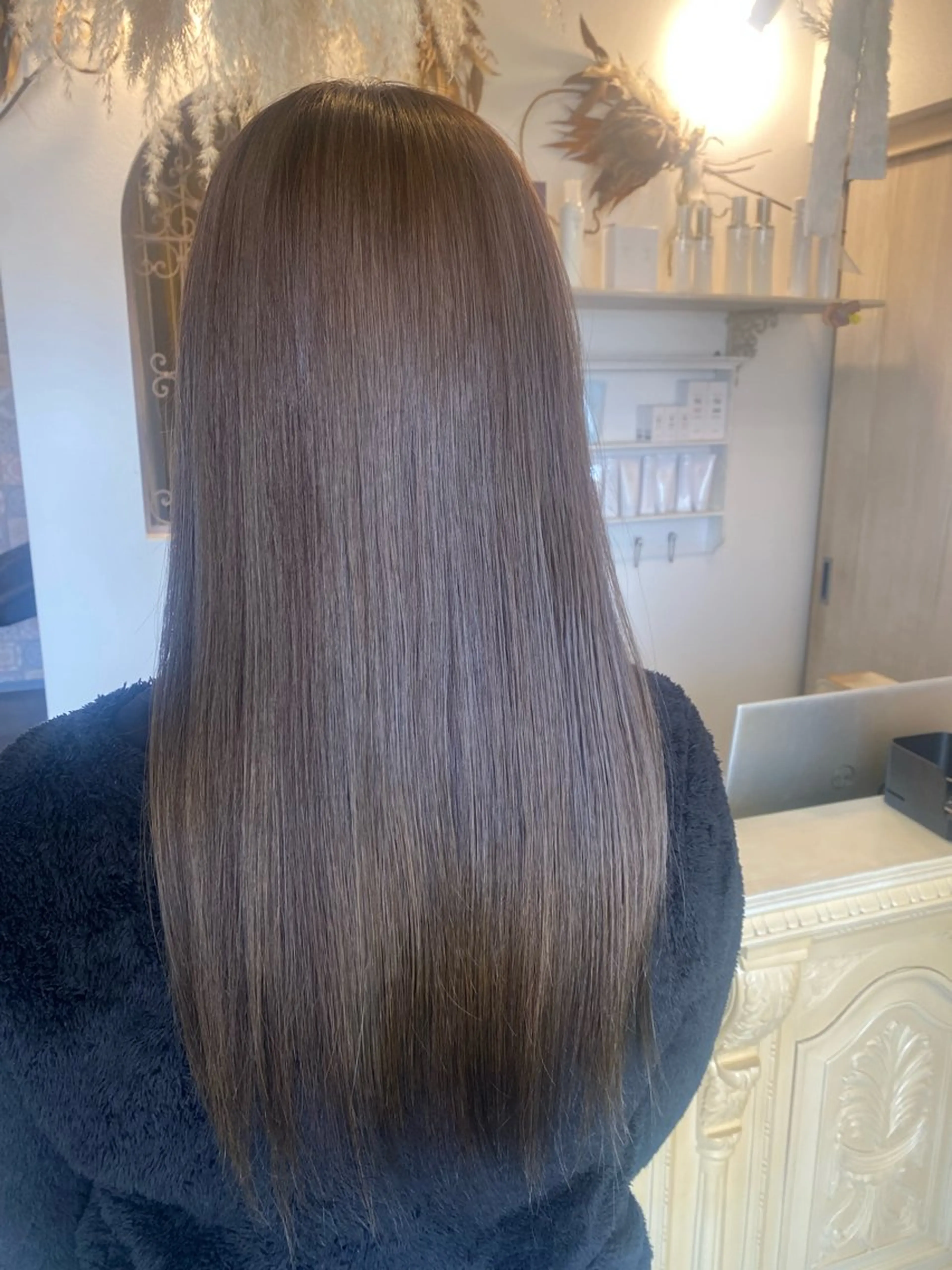 ロング カラー アッシュ アッシュグレー ヘアカラー トリートメント maya マヤのヘアスタイル