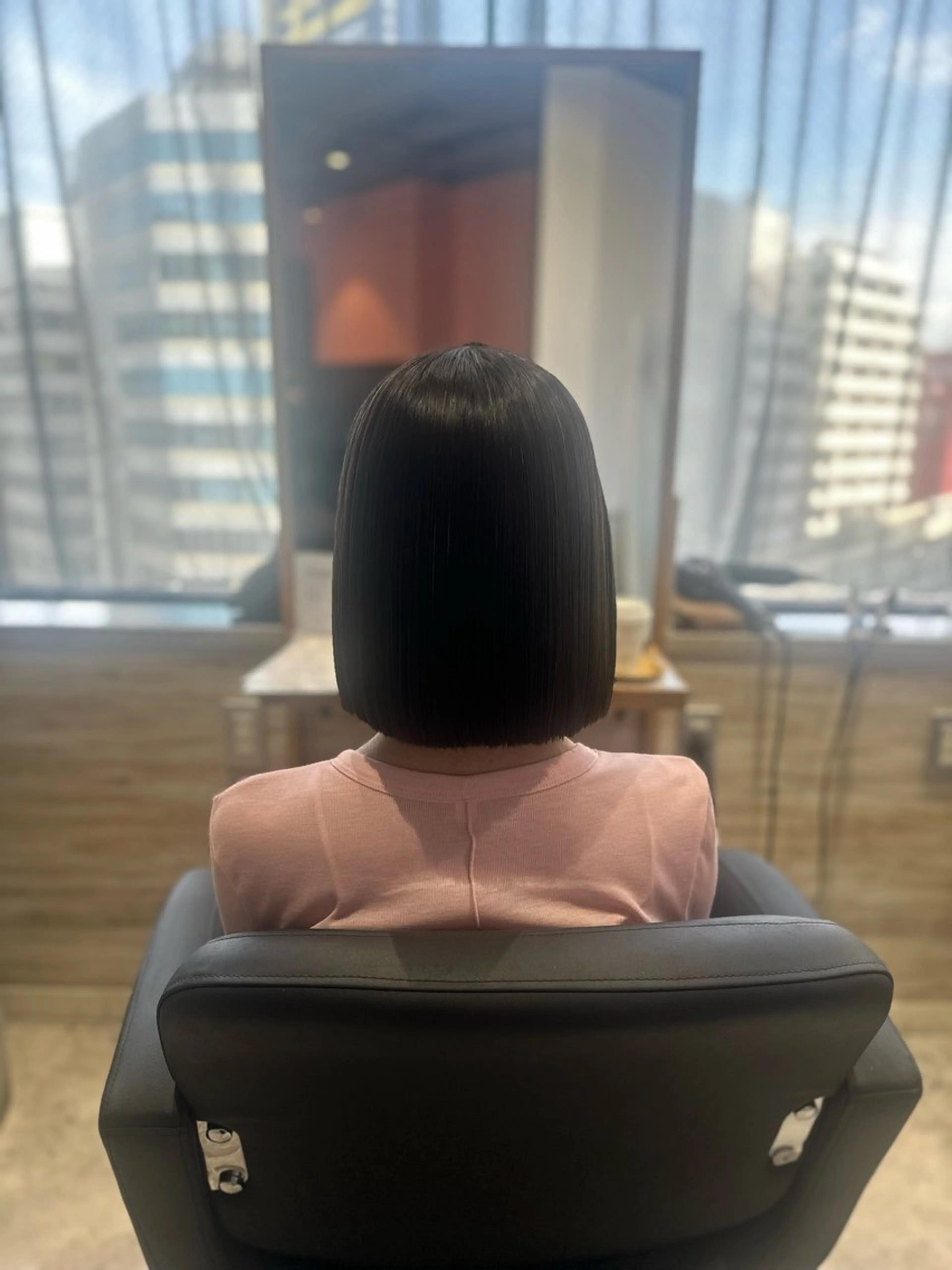 ショート パーマ 切りっぱなしボブ ボブ 髪質改善 ストレートパーマ 縮毛矯正 LUPI byLee MIUのヘアスタイル