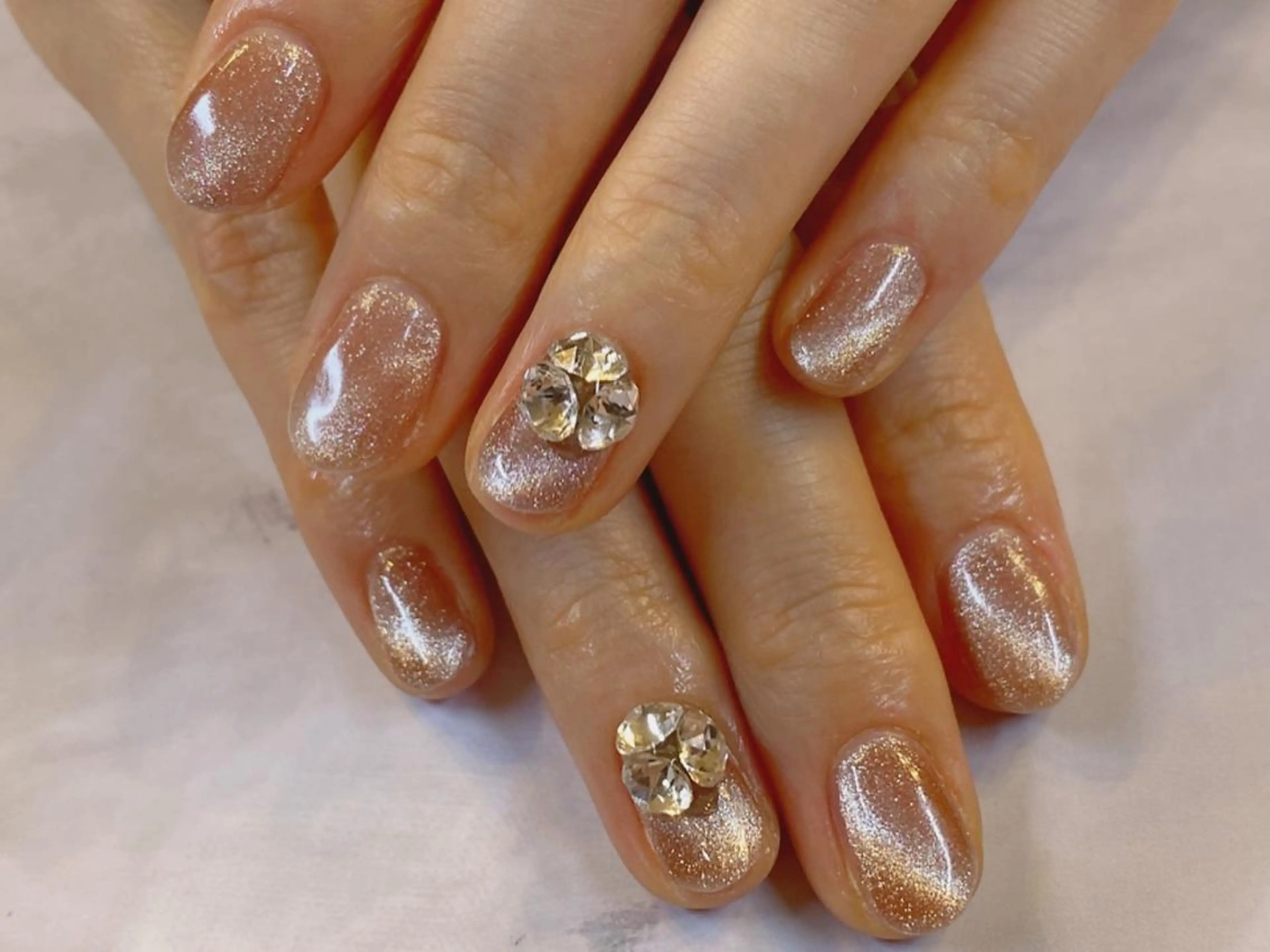 ネイル アートネイル ジェルネイル ニュアンスネイル パラジェル Nailist Honamiのネイルデザイン