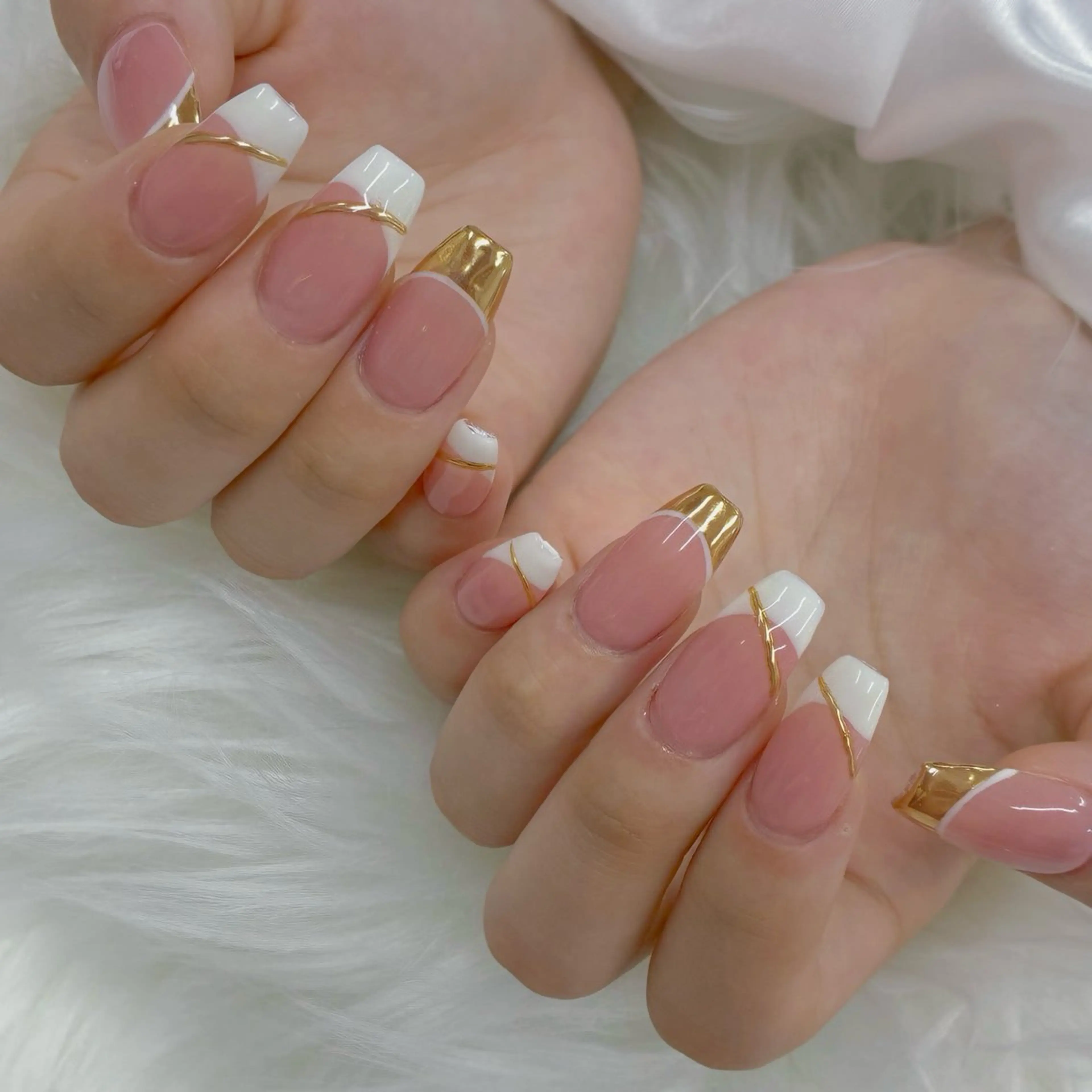 ネイル ハンドネイル ハンドケア DuLi Blinkのネイルデザイン