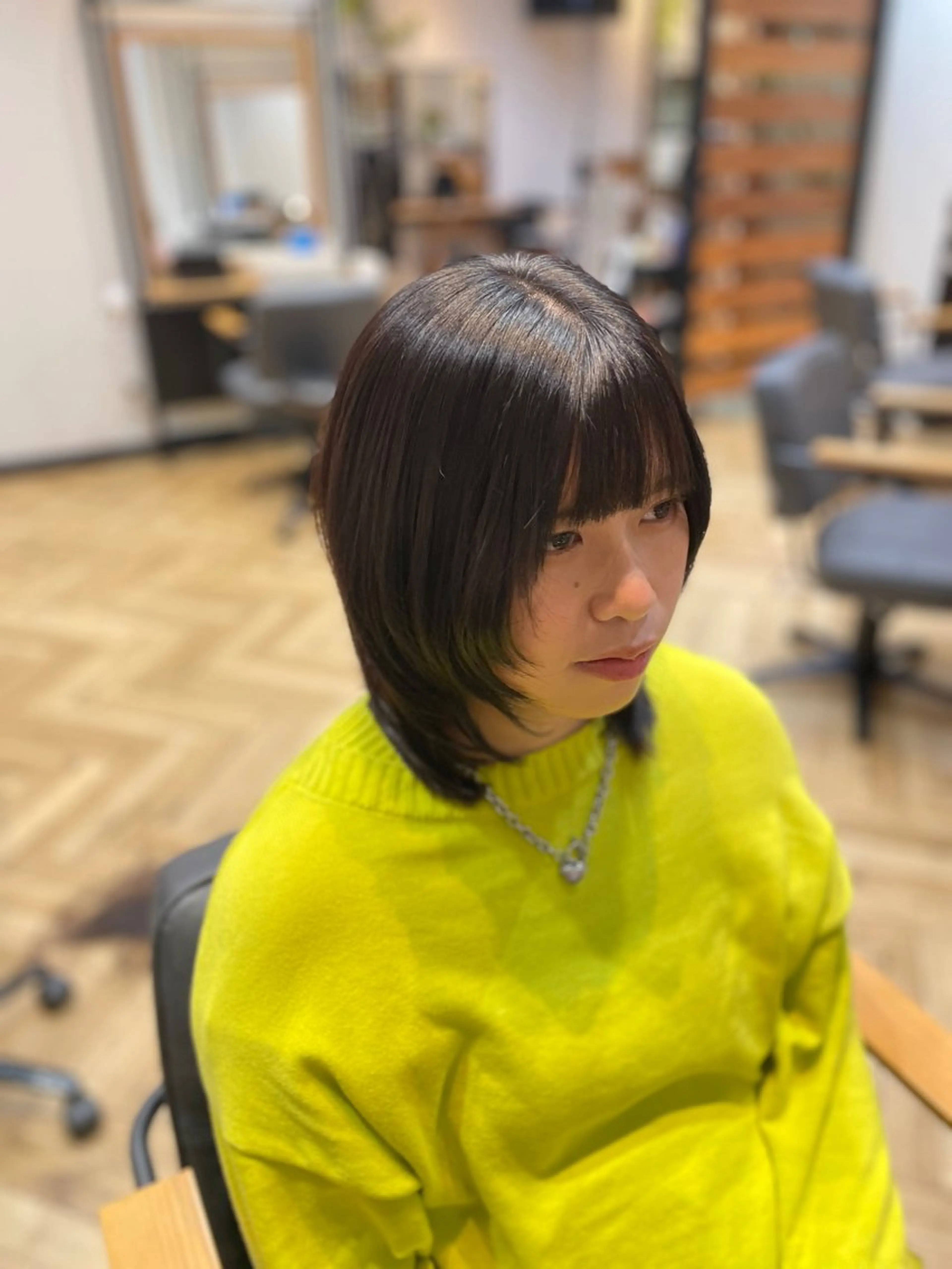 ミディアム 顔周りカット ハッシュカット レイヤーカット カット 望恵🌸 韓国🇰🇷スタイルのヘアスタイル