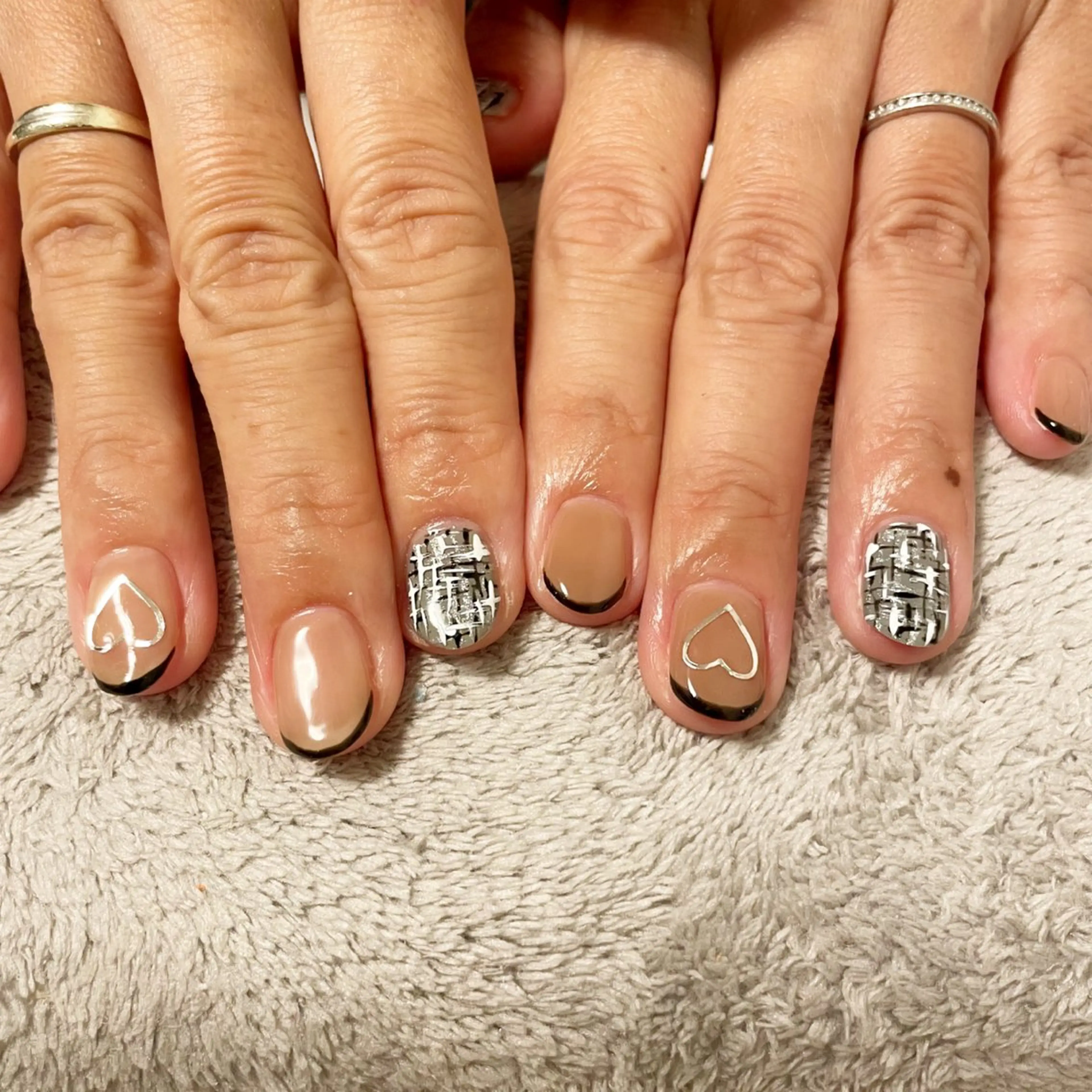 ネイル ツイードネイル ayane Re:st〔リスト〕のネイルデザイン