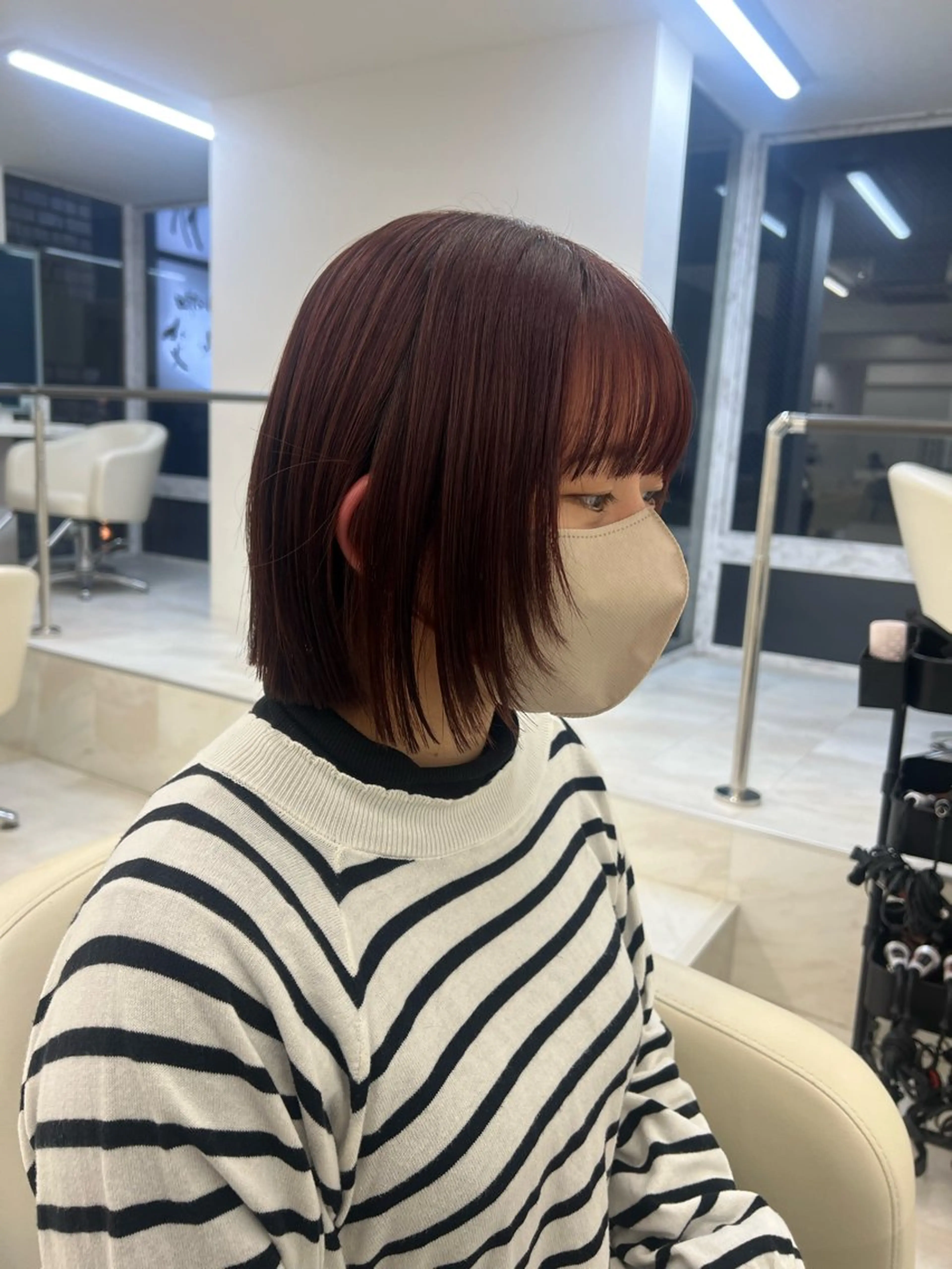 ミディアム ボブレイヤー ボブ レイヤーカット リコ ハッシュカット 韓国レイヤーのヘアスタイル