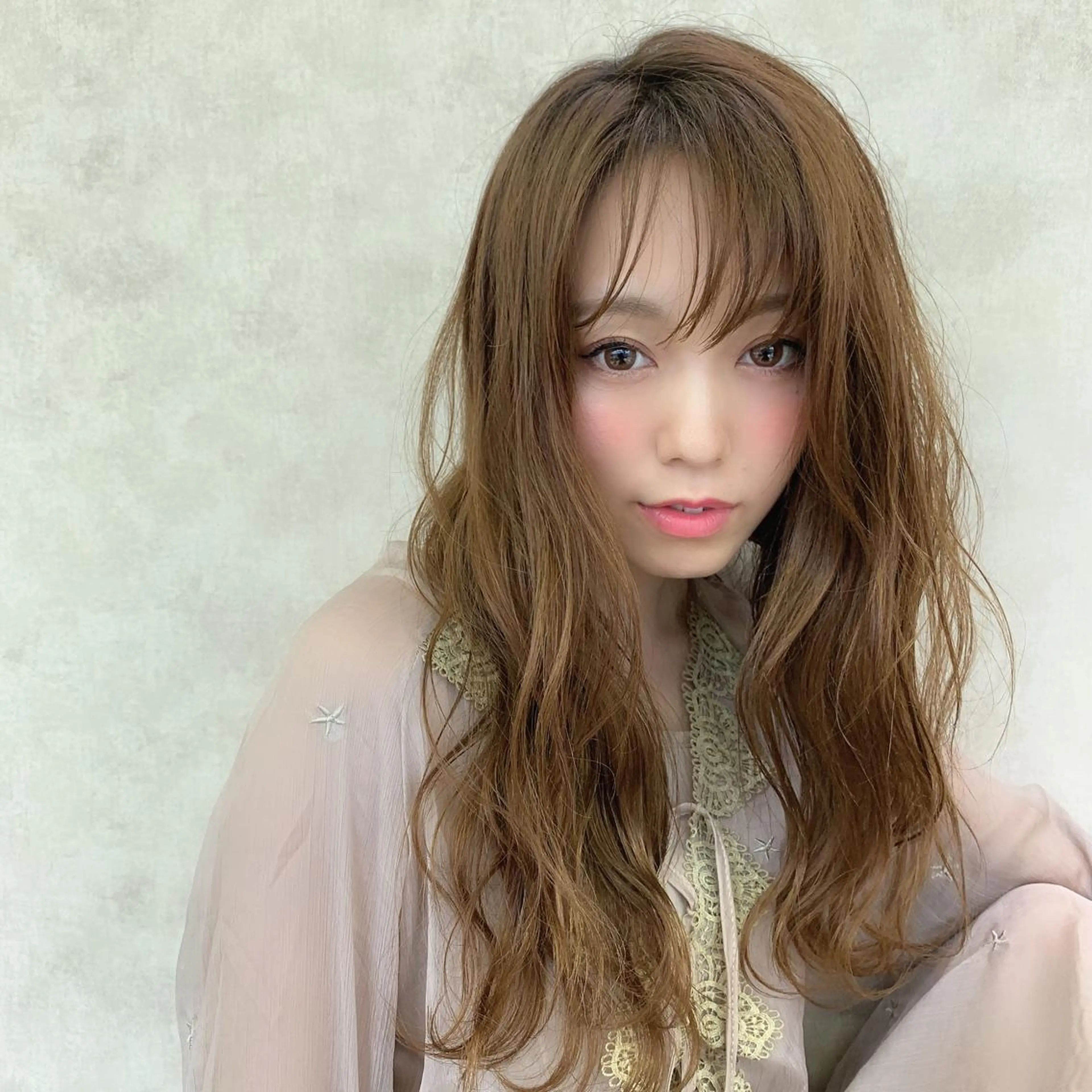 ロング カラー ベージュカラー オリーブベージュ カット パーマ Roid 代表✨HIROのヘアスタイル