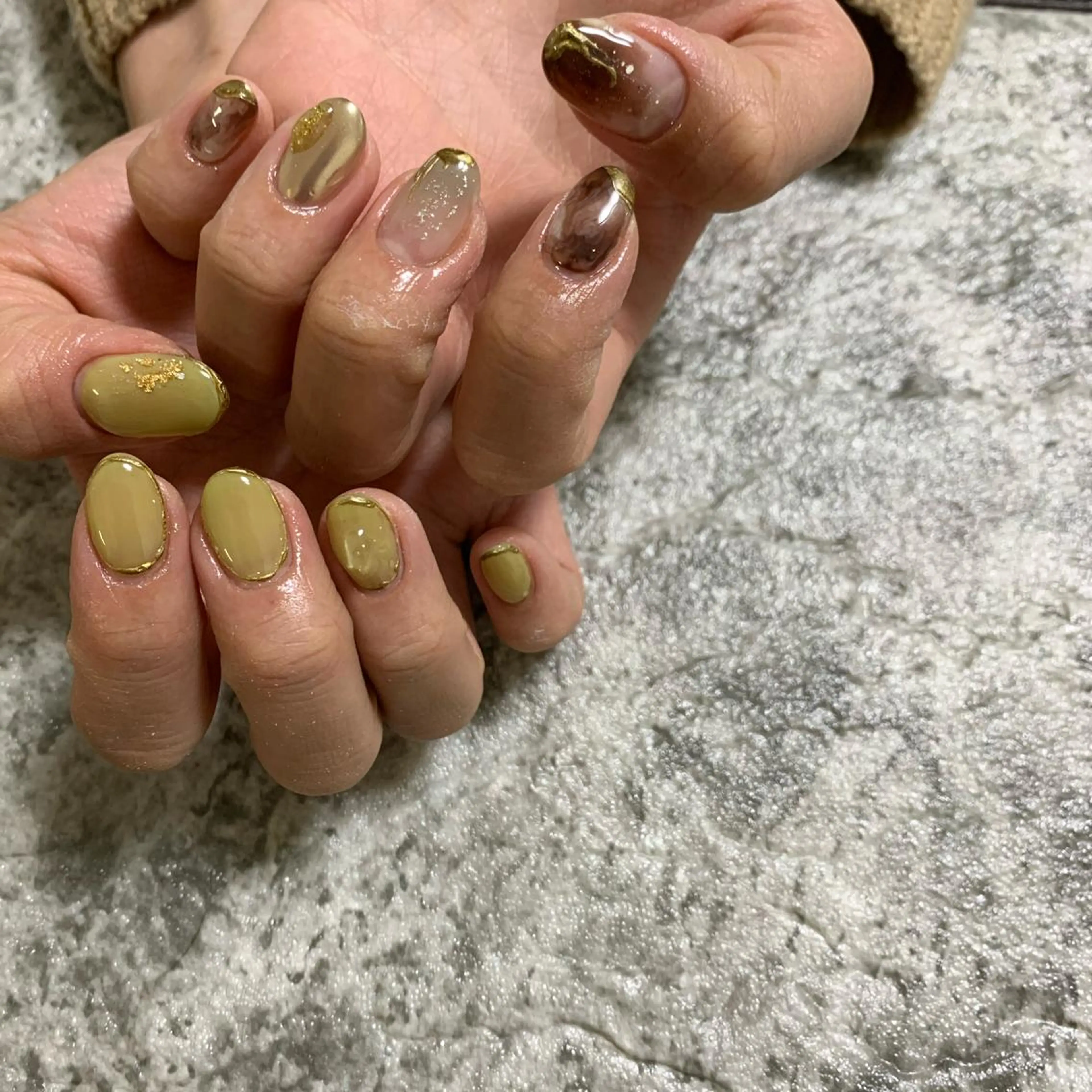 ネイル charme所属・. SHIORIのネイルデザイン