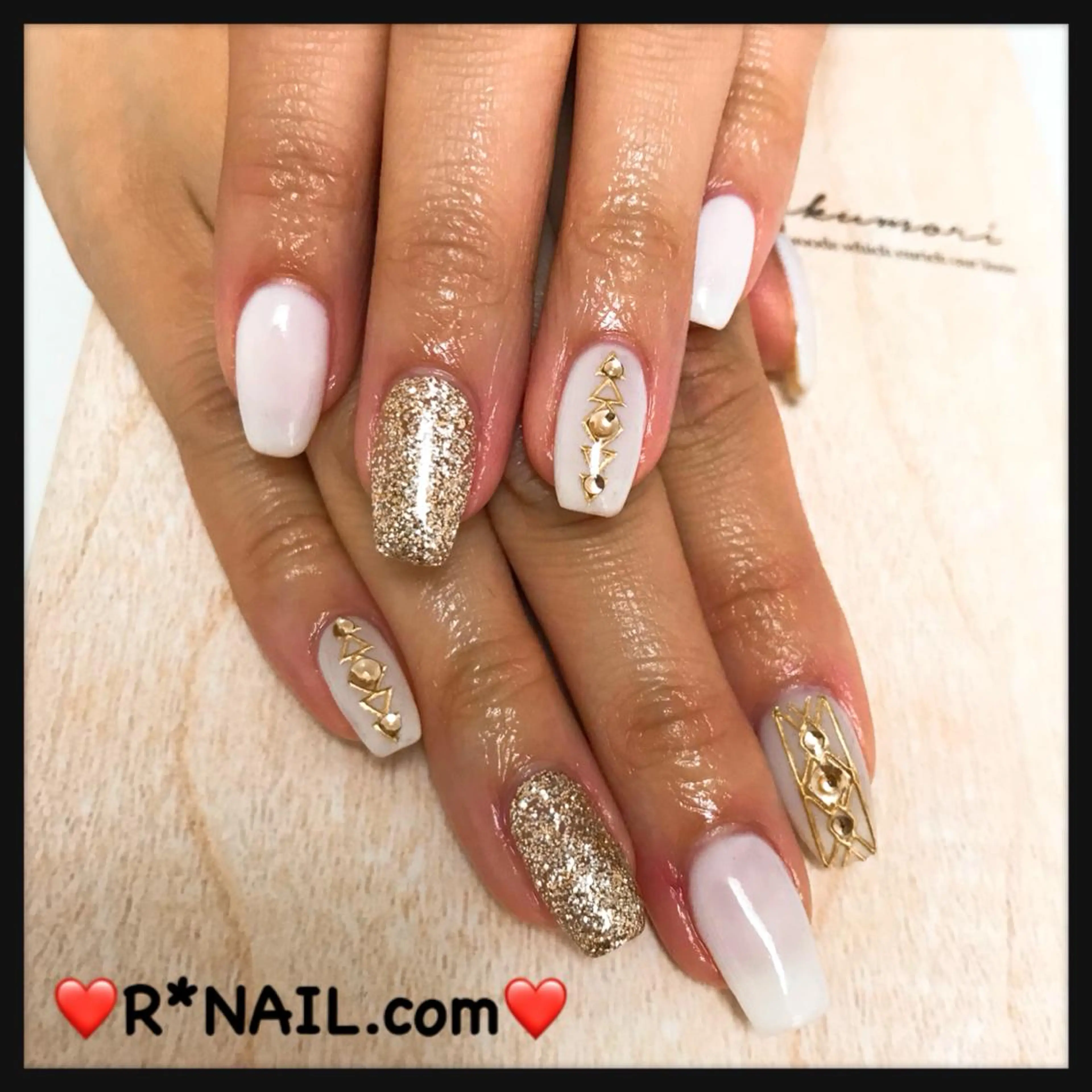 ネイル R*NAIL .comのネイルデザイン