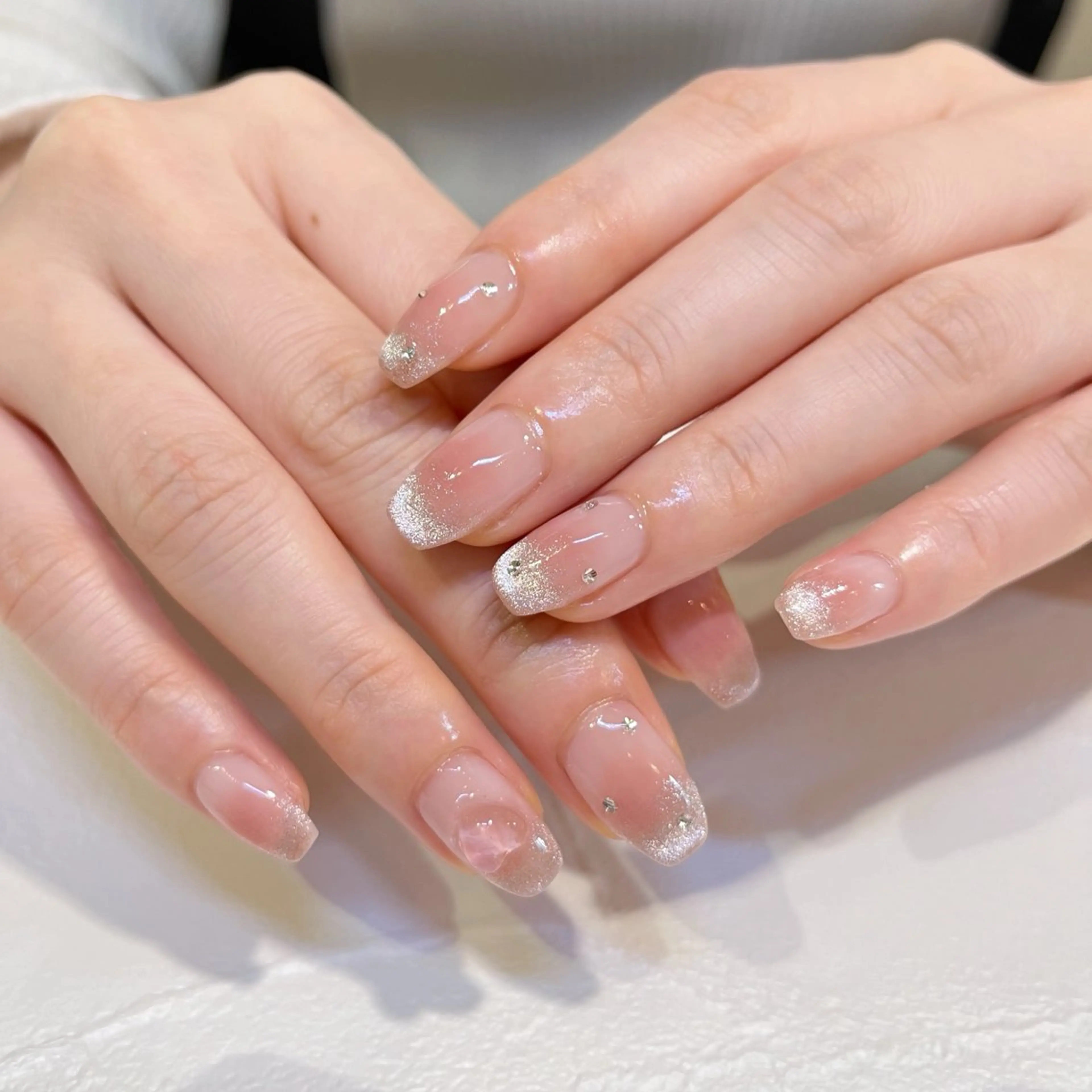 ネイル ハンドネイル 鈴木 里奈のネイルデザイン