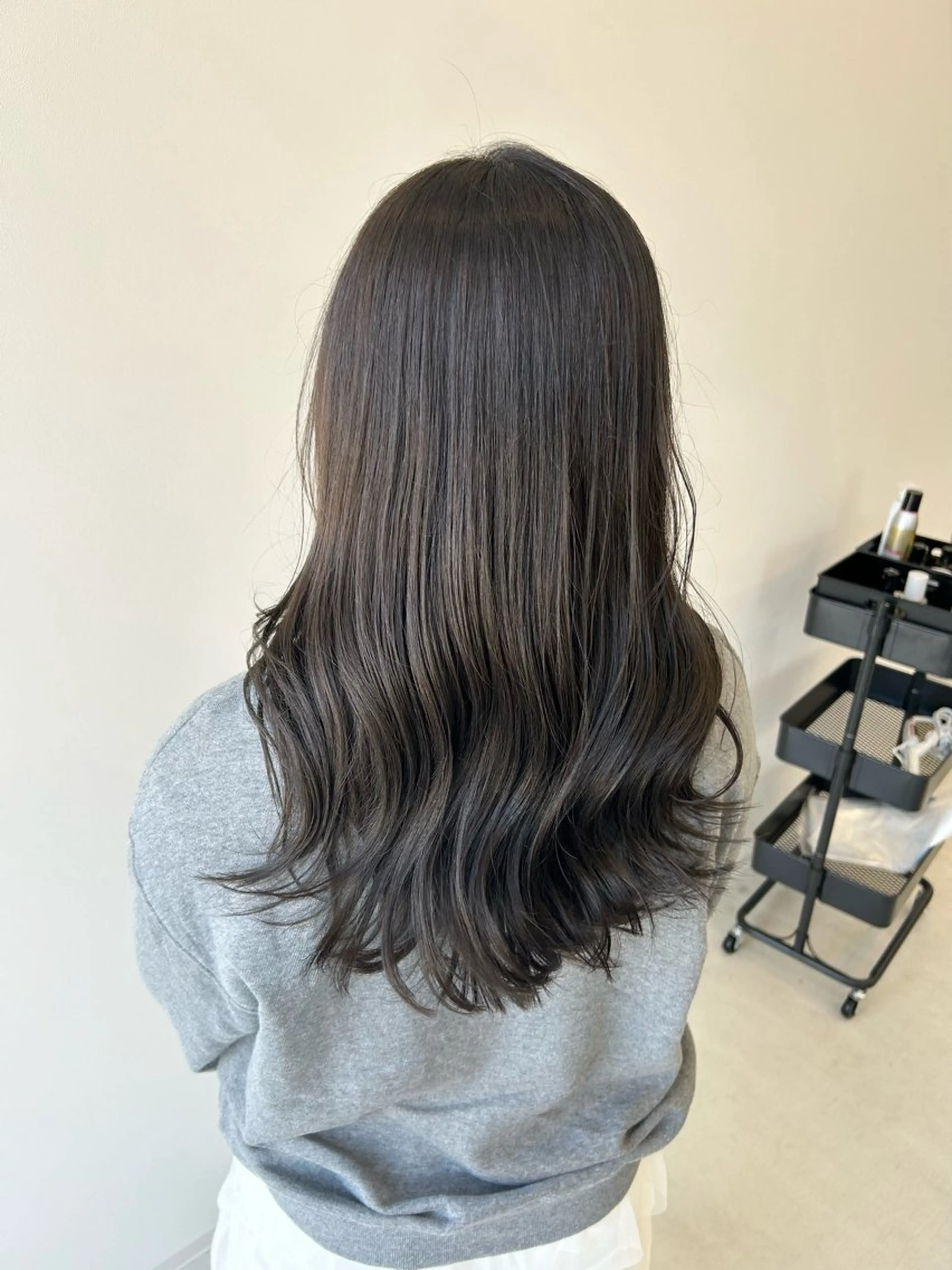 ロング カラー 透明感カラー En/ ひなたのヘアスタイル