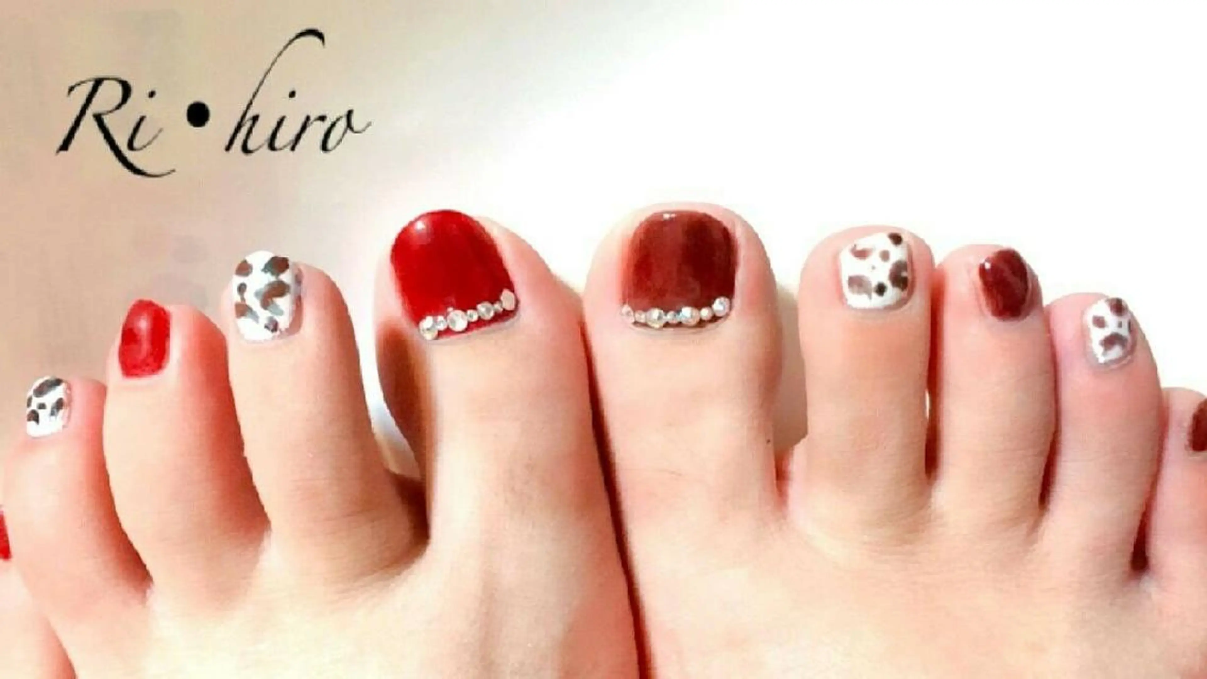 ネイル フットネイル フットネイル HIRATA RIEのネイルデザイン