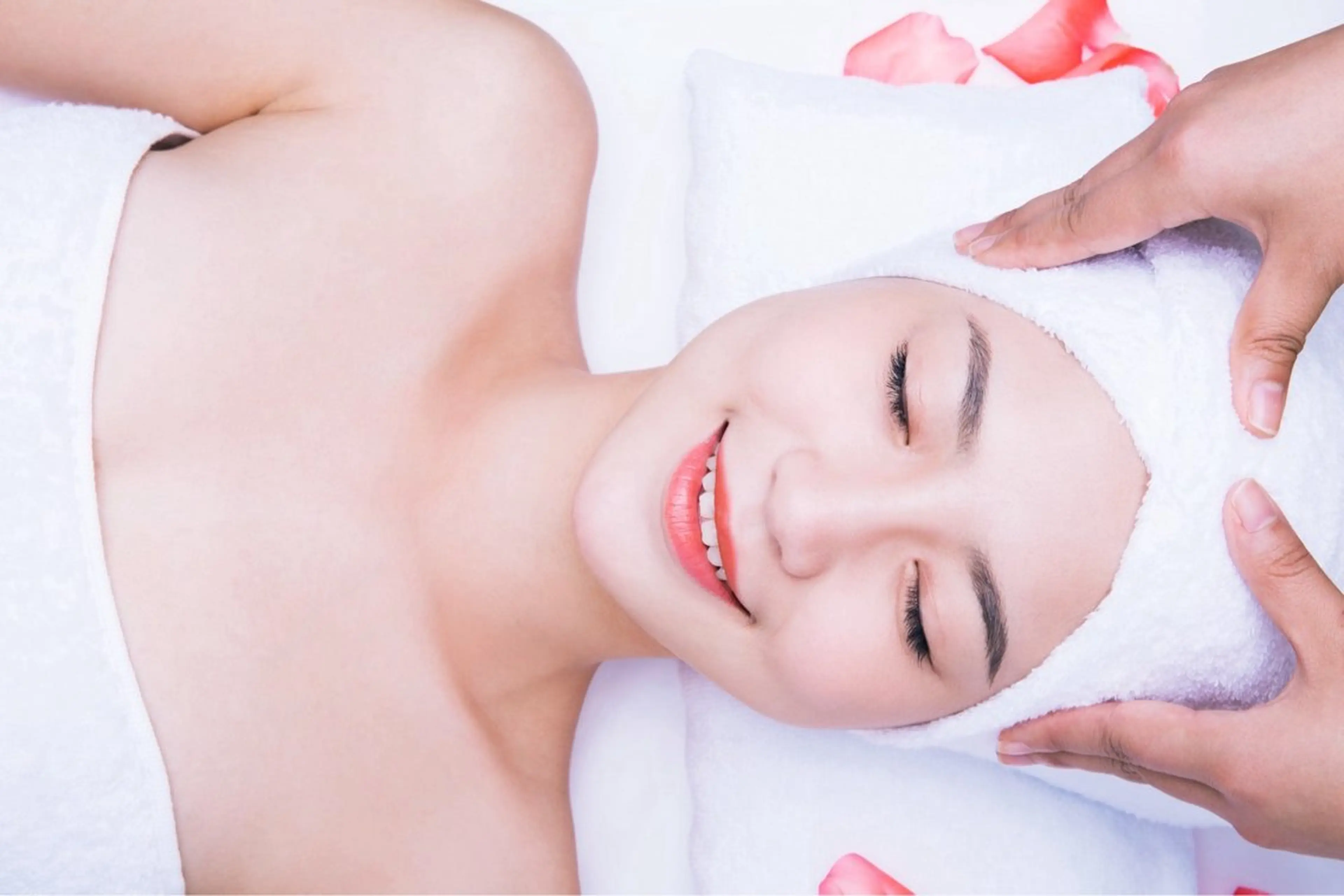 ショート 痩身 アロマ 小顔 本郷三丁目駅前店のエステ・リラクイメージ