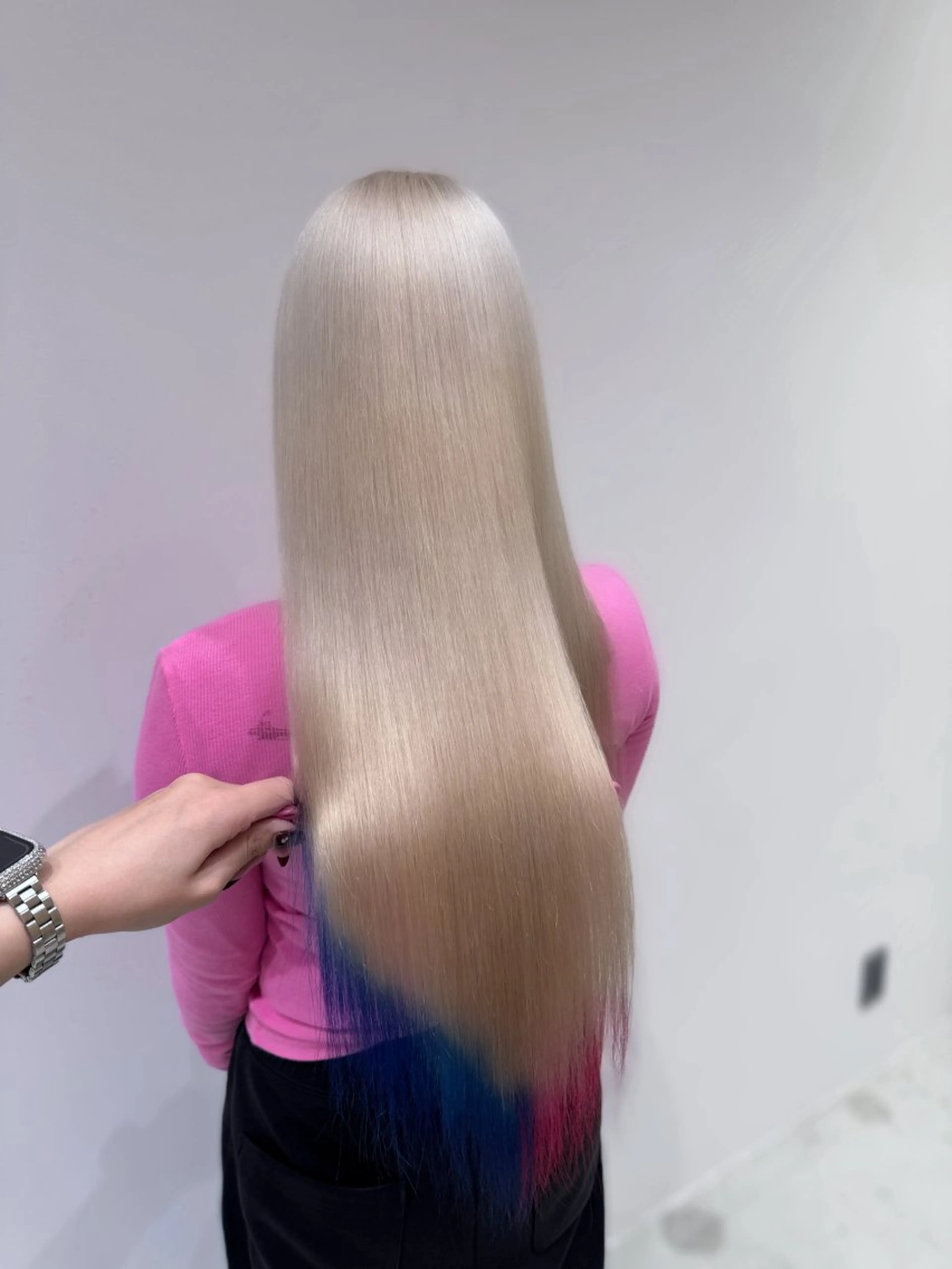 ロング カラー ベージュカラー ホワイトベージュ ヘアカラー トリートメント 紬/enne/ブリー チ/ハイトーンのヘアスタイル