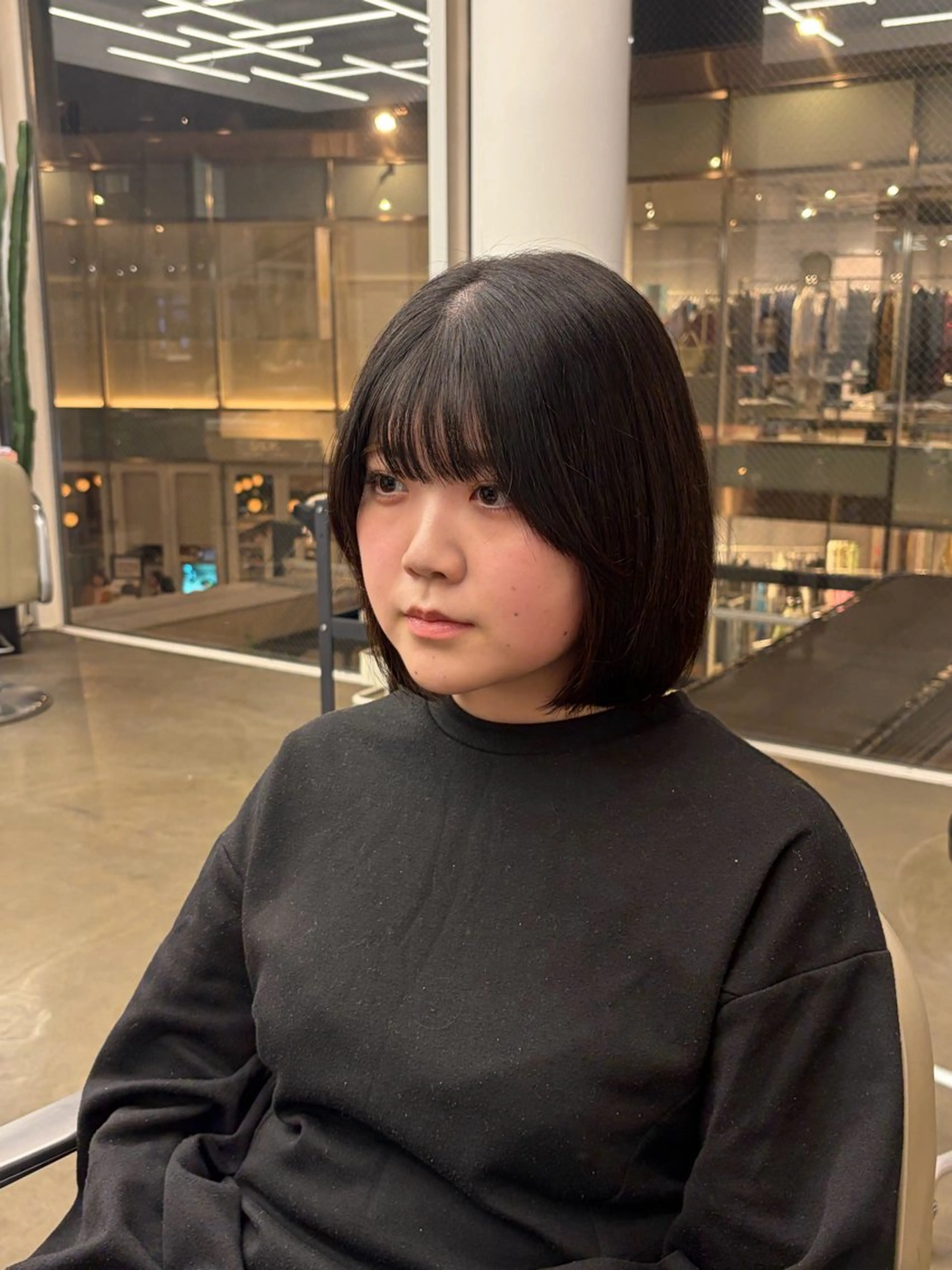 ショート ヘアアレンジ 顔周りカット DIFINOaoyama所属・🎧ayaka/ボブ /透明感カラー🩵のヘアスタイル