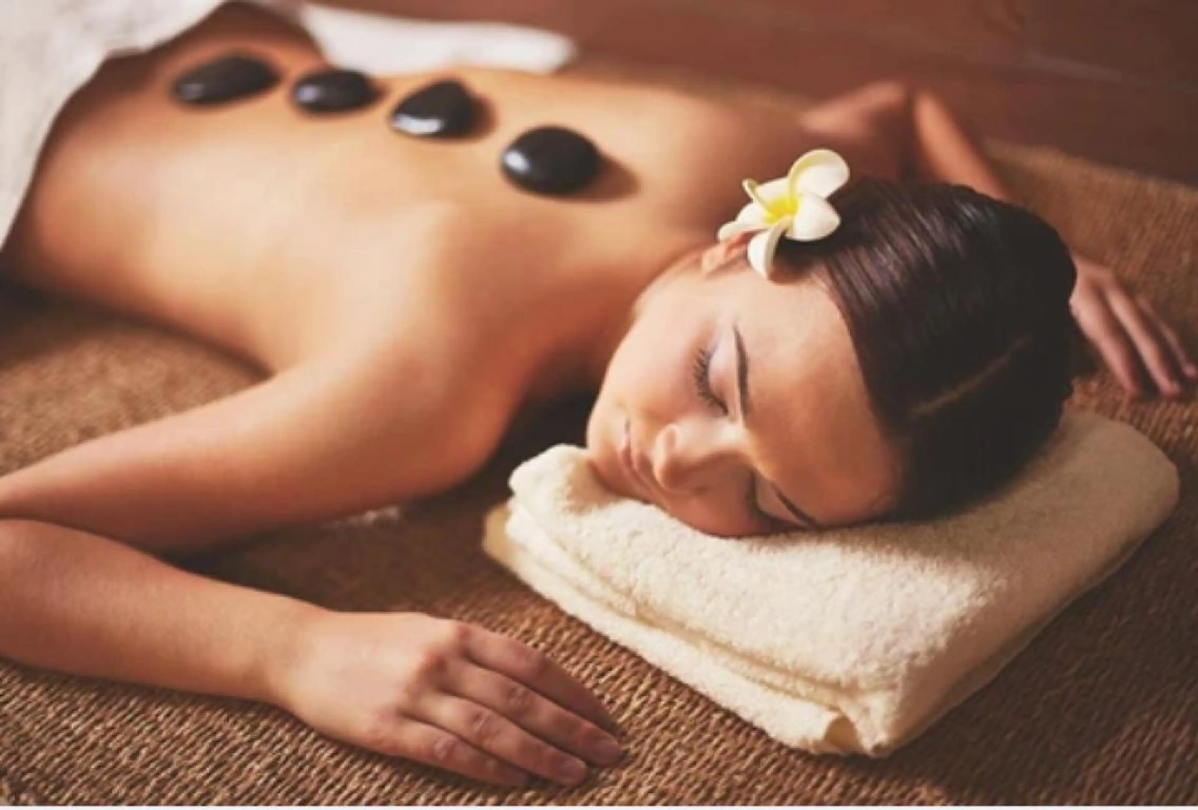 【かたこり、足のむくみ】選へるアロマ12種・全身アロマリンパヘッドの写真