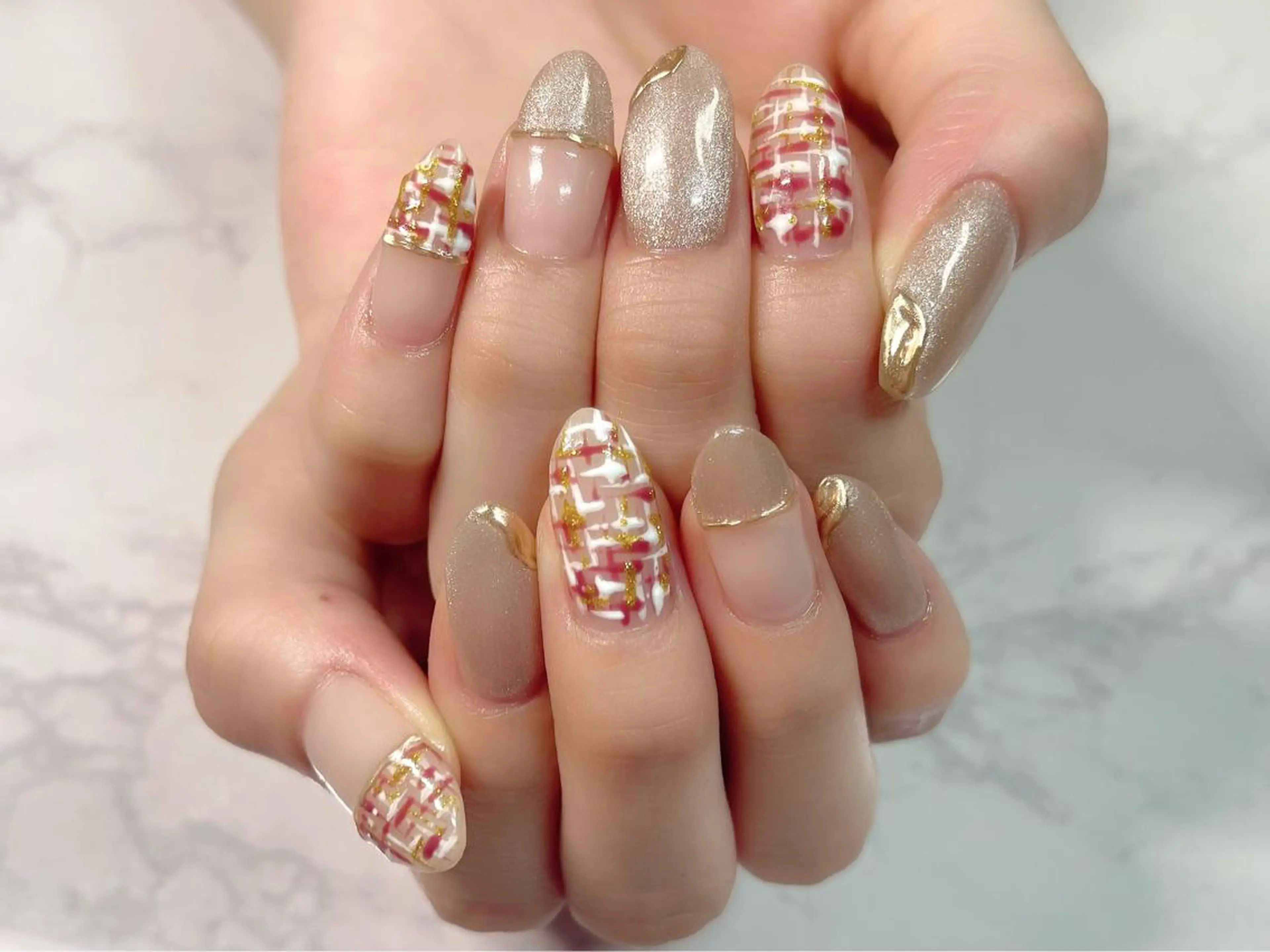 ネイル マグネットネイル ピンク ツイードネイル ハンドネイル Nail Salon KURELLYのネイルデザイン