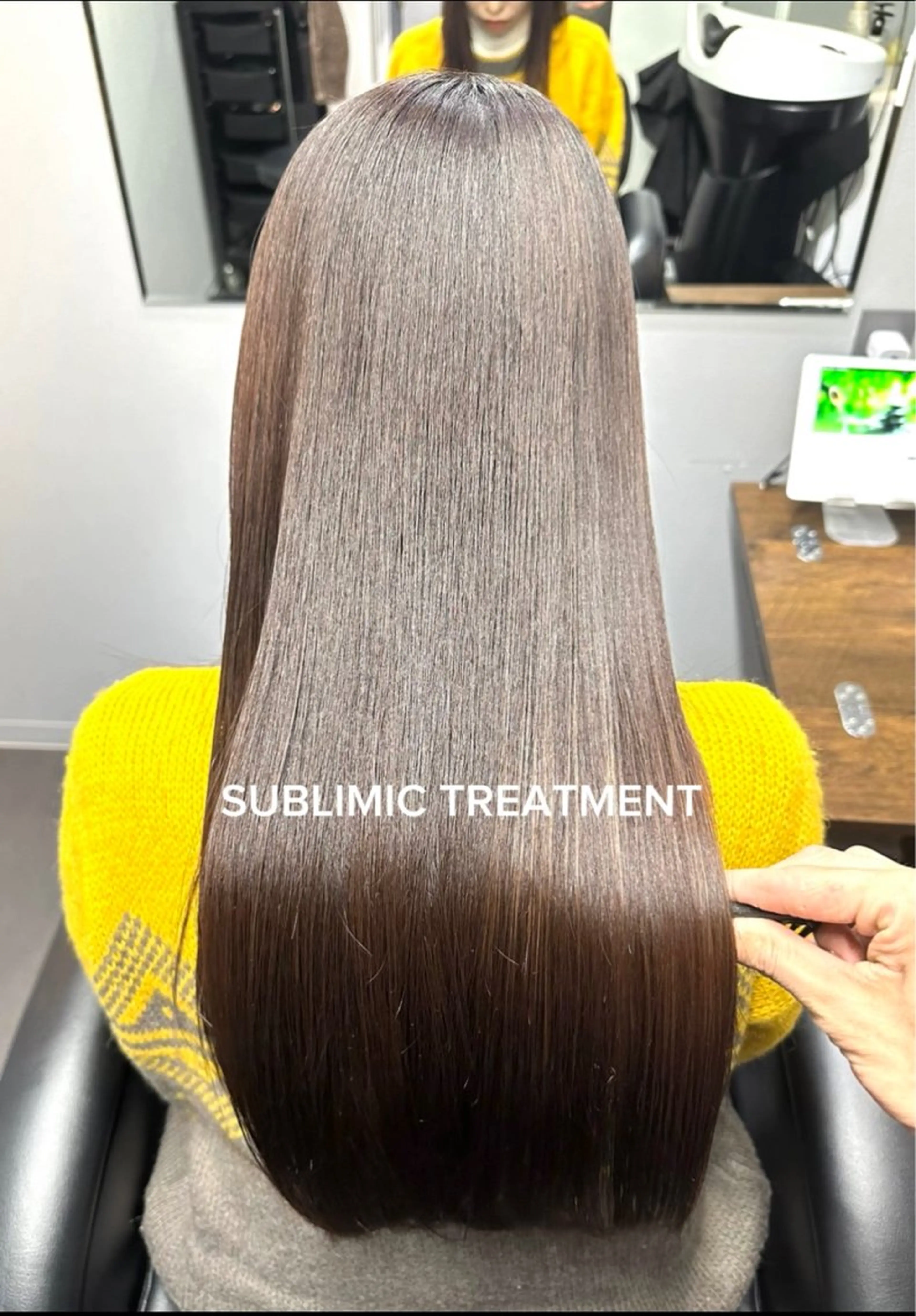 ロング カラー トリートメント 美髪矯正・レイヤー 倉友哉のヘアスタイル