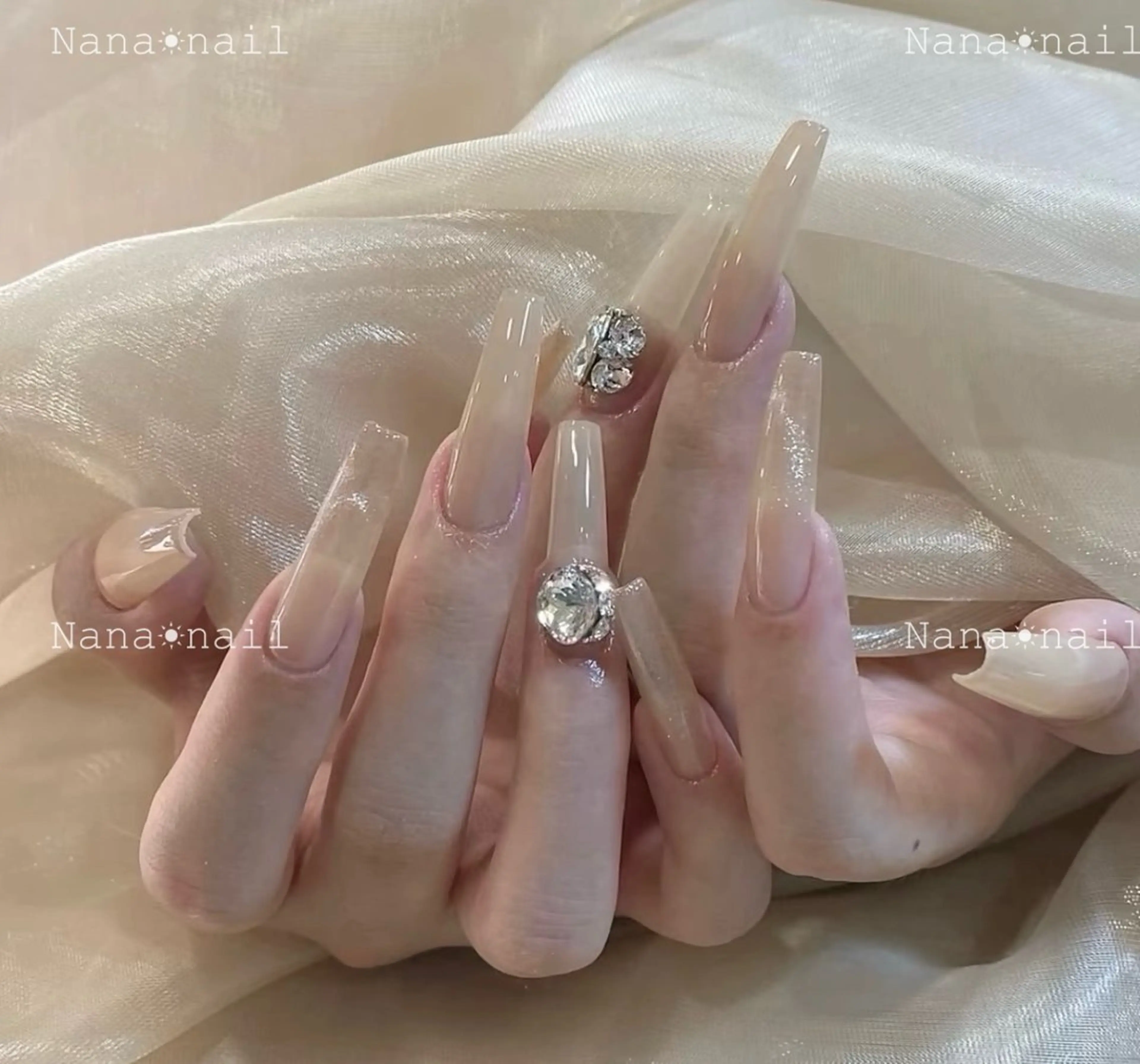 ネイル Di'a nail ネイルサロン所属・シエナ nailのネイルデザイン