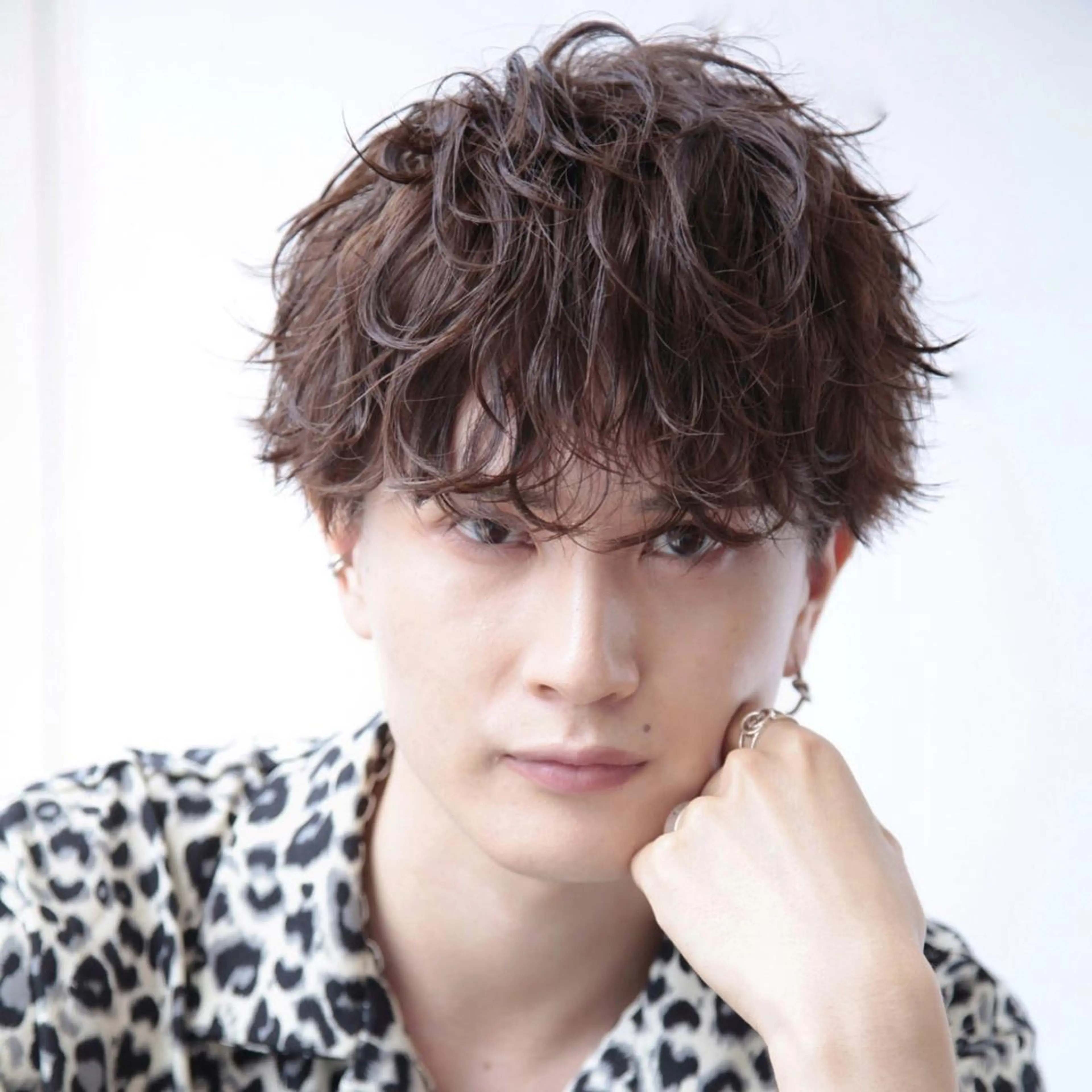 ショート パーマ ツイストスパイラルパーマ 似合わせカット スパイラルパーマ 【メンズ専門】 古田 隆悟のヘアスタイル