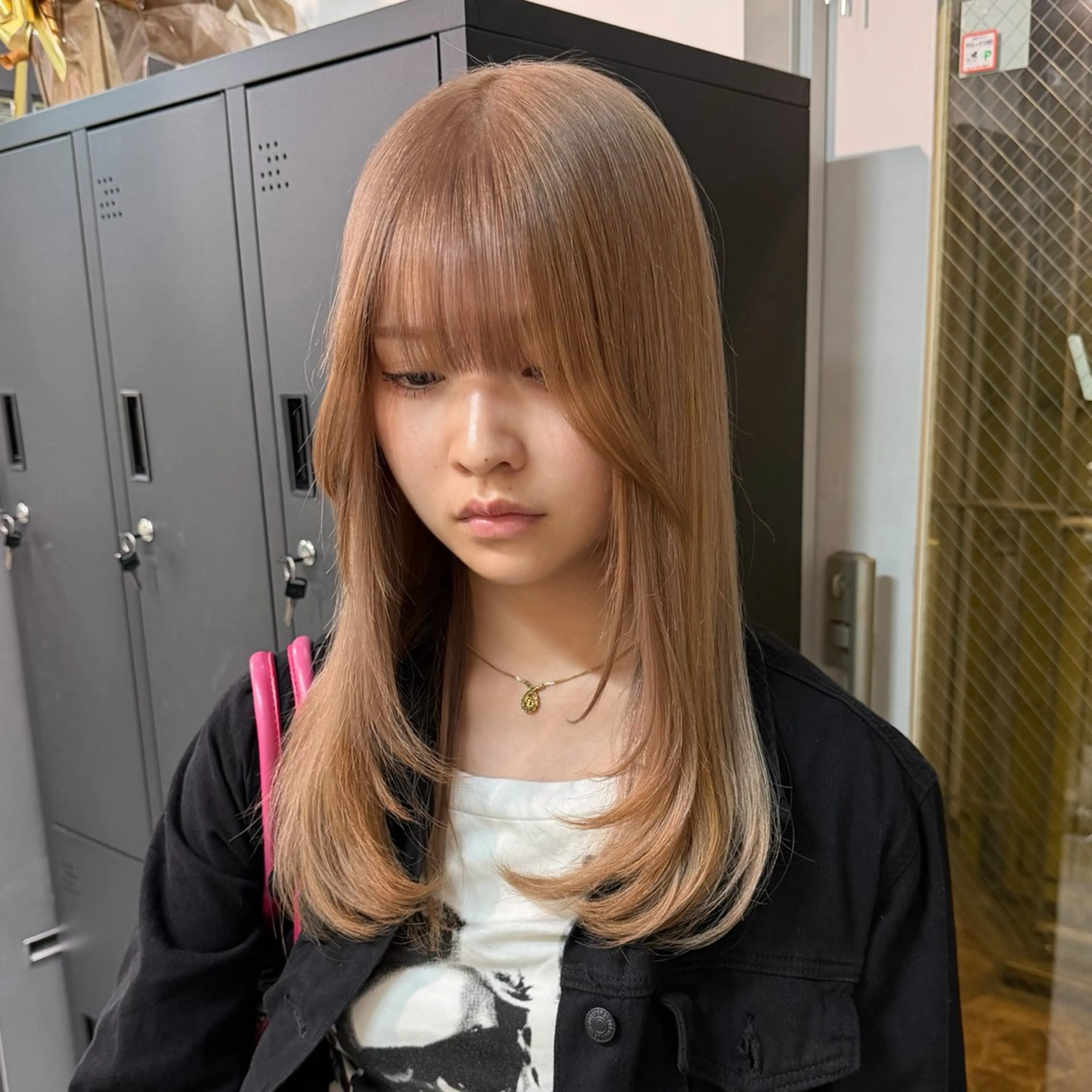 セミロング カラー ベージュカラー レイヤーカット カット ヘアカラー トリートメント 🍀ブリーチ/艶カラ ー🍀 コイケのヘアスタイル
