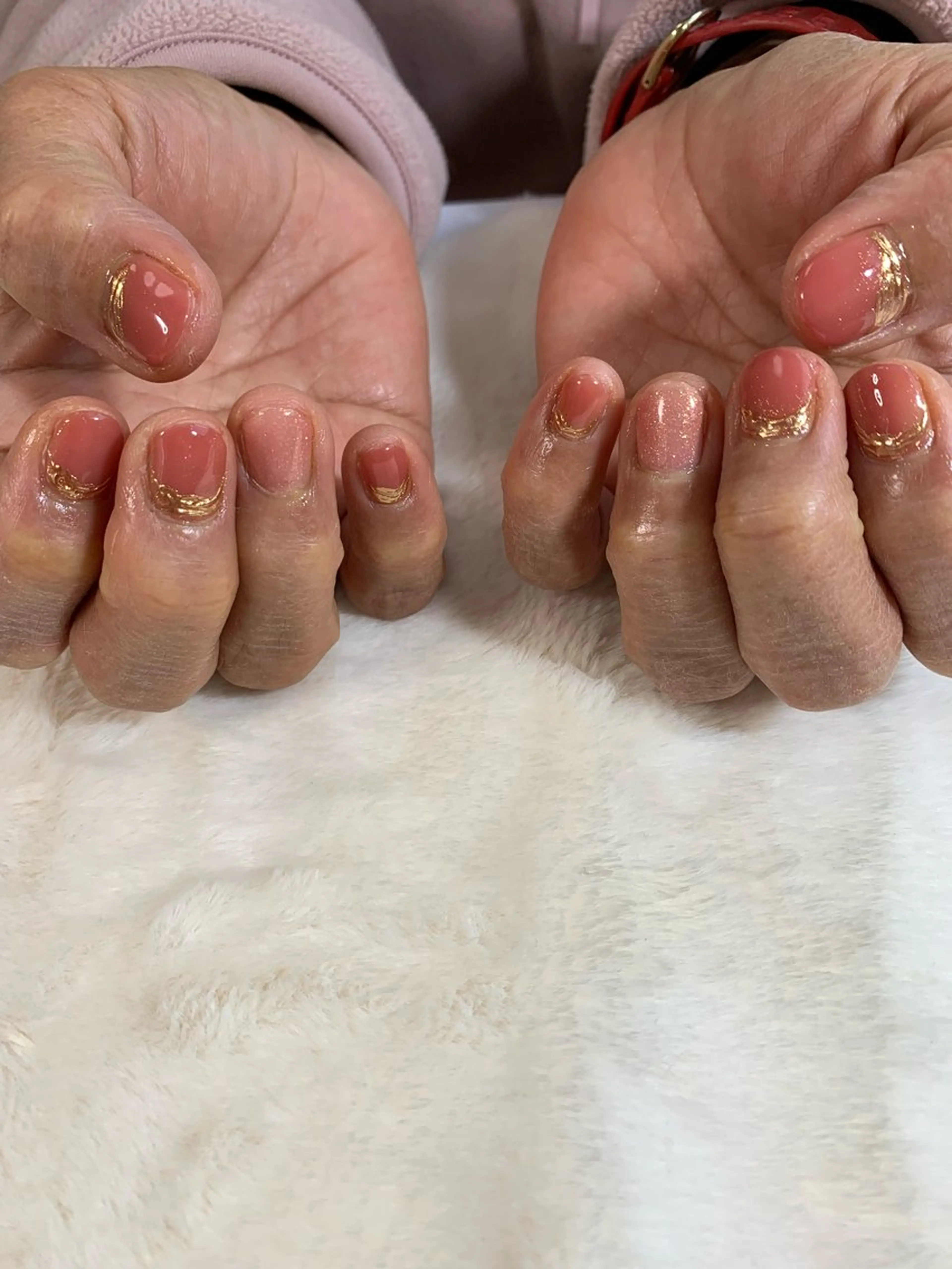 ネイル ゴールド ミラーネイル ハンドネイル Coconail 恭子のネイルデザイン