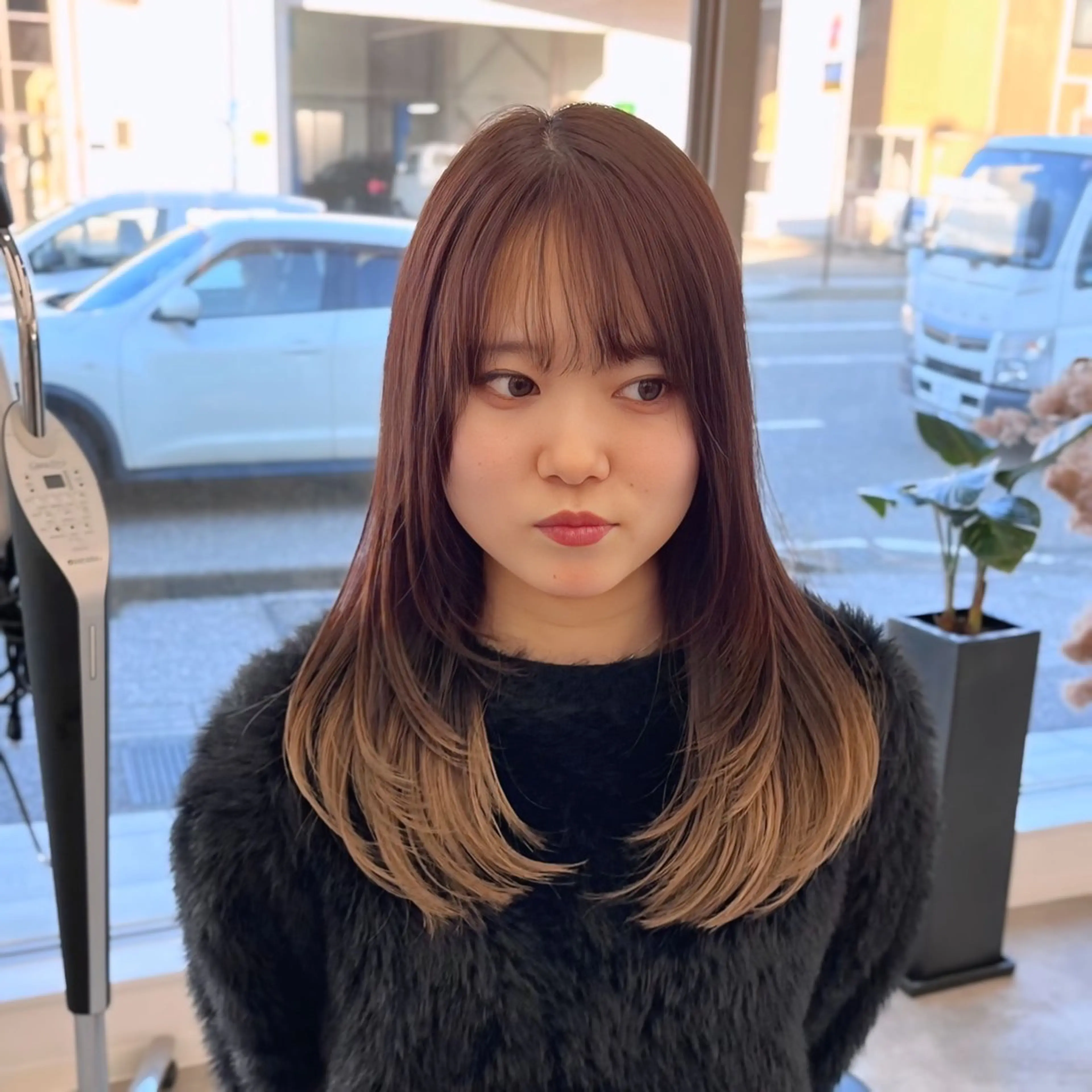 セミロング 【レイヤー×透明感 カラー】mayaのヘアスタイル