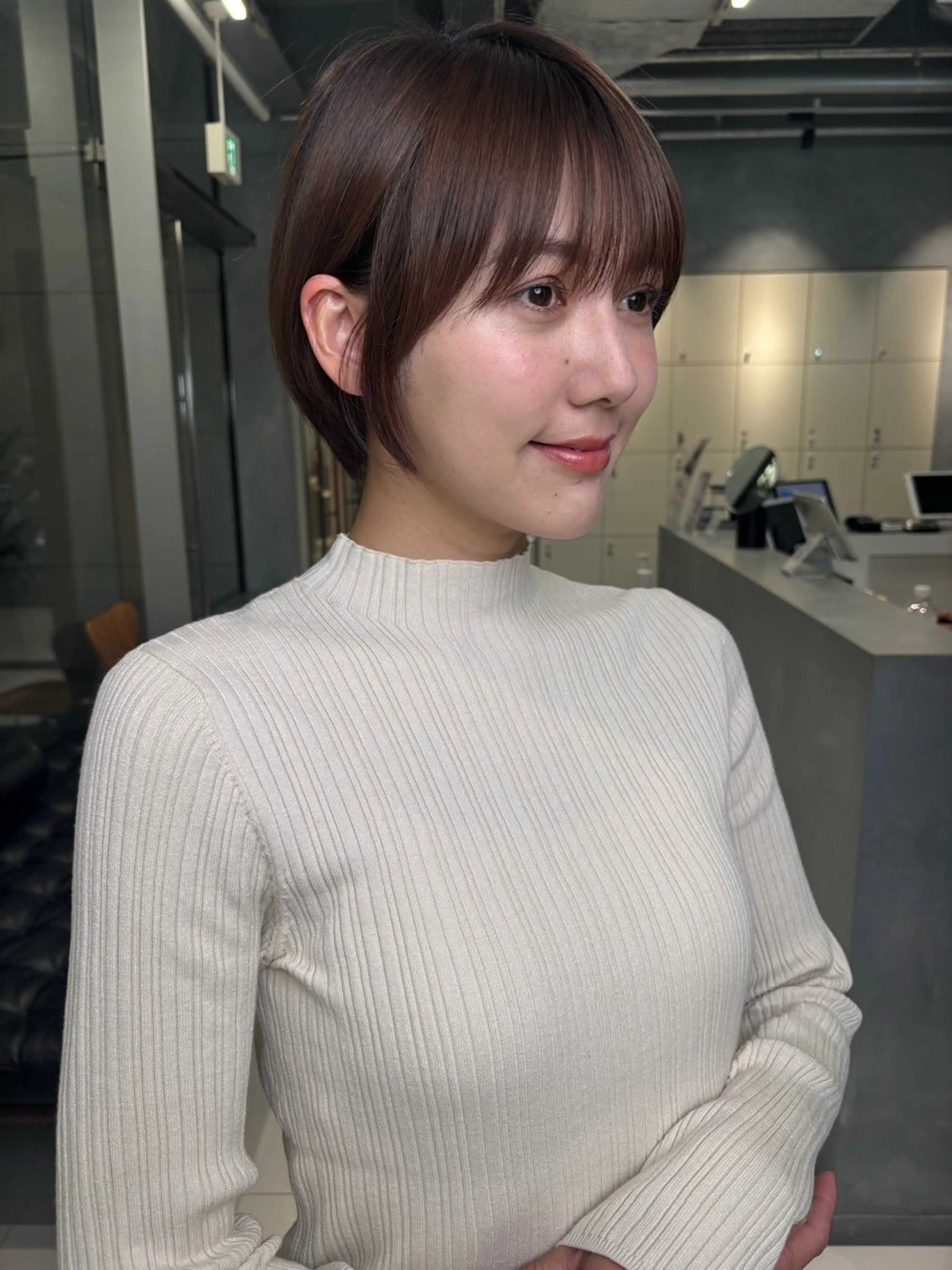 ショート 飯ヶ谷 成海のヘアスタイル