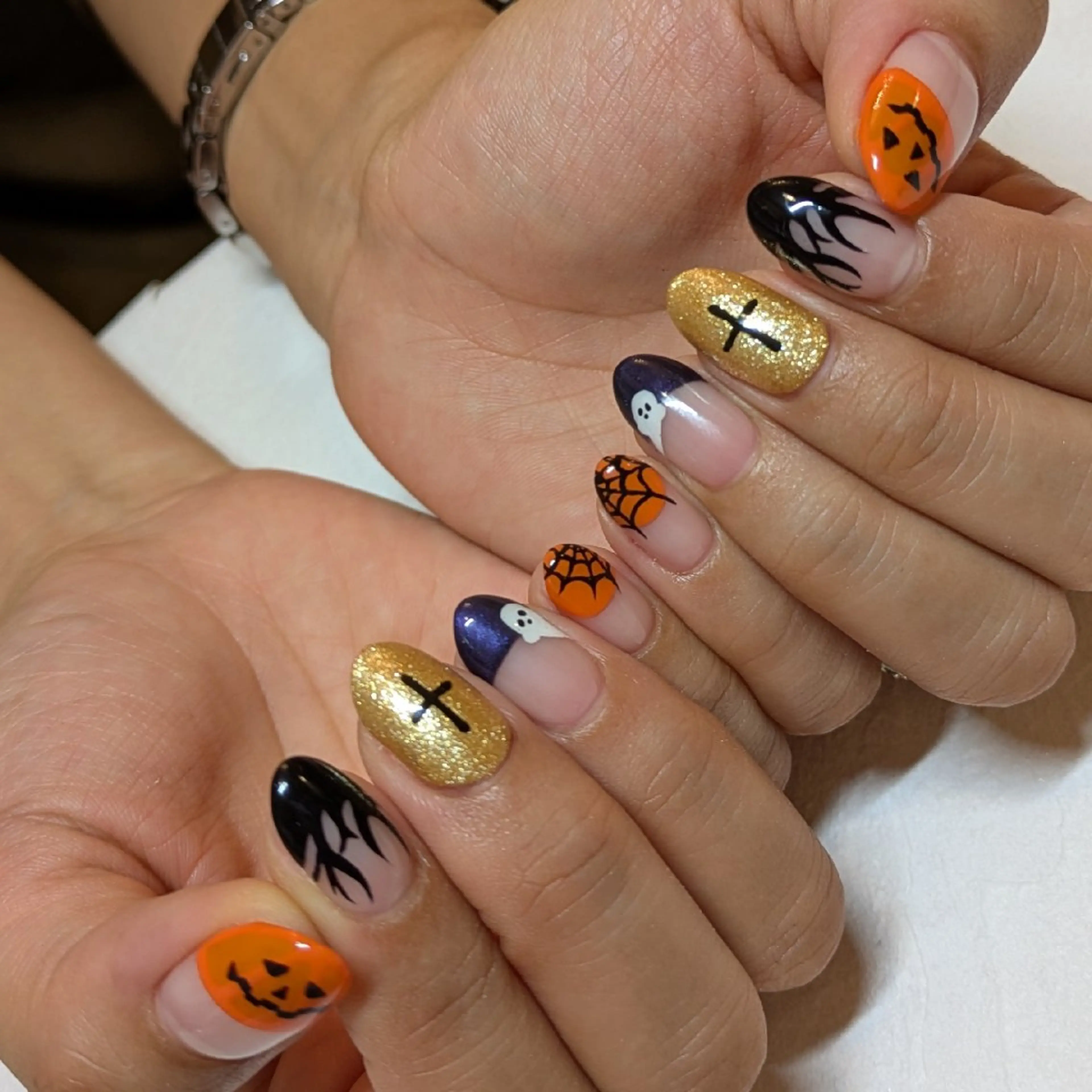 ネイル ハロウィン ジェヌインネイル 河内のネイルデザイン