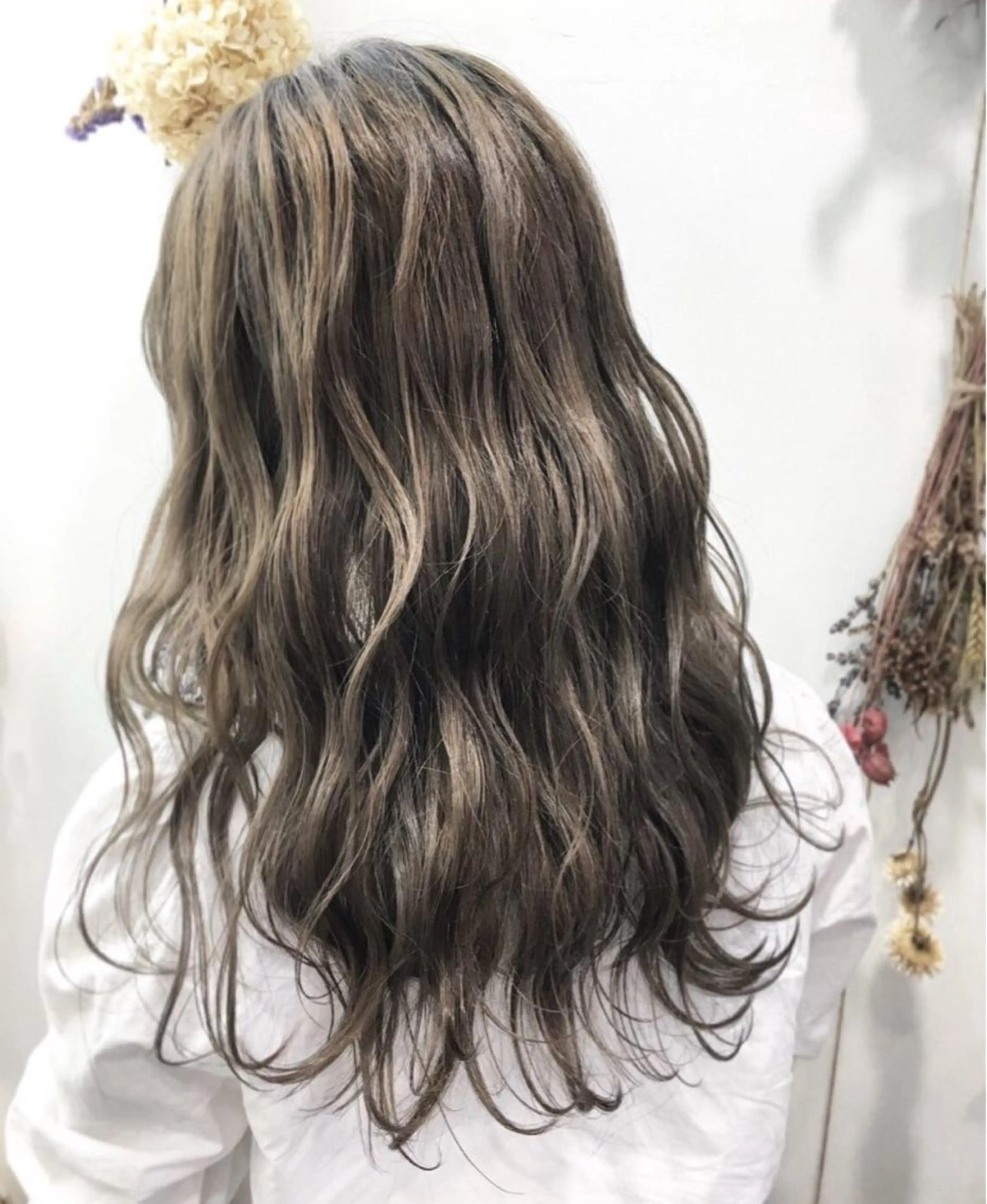 ロング カラー ハイライト特化/艶カ ラー/FUMIYAのヘアスタイル