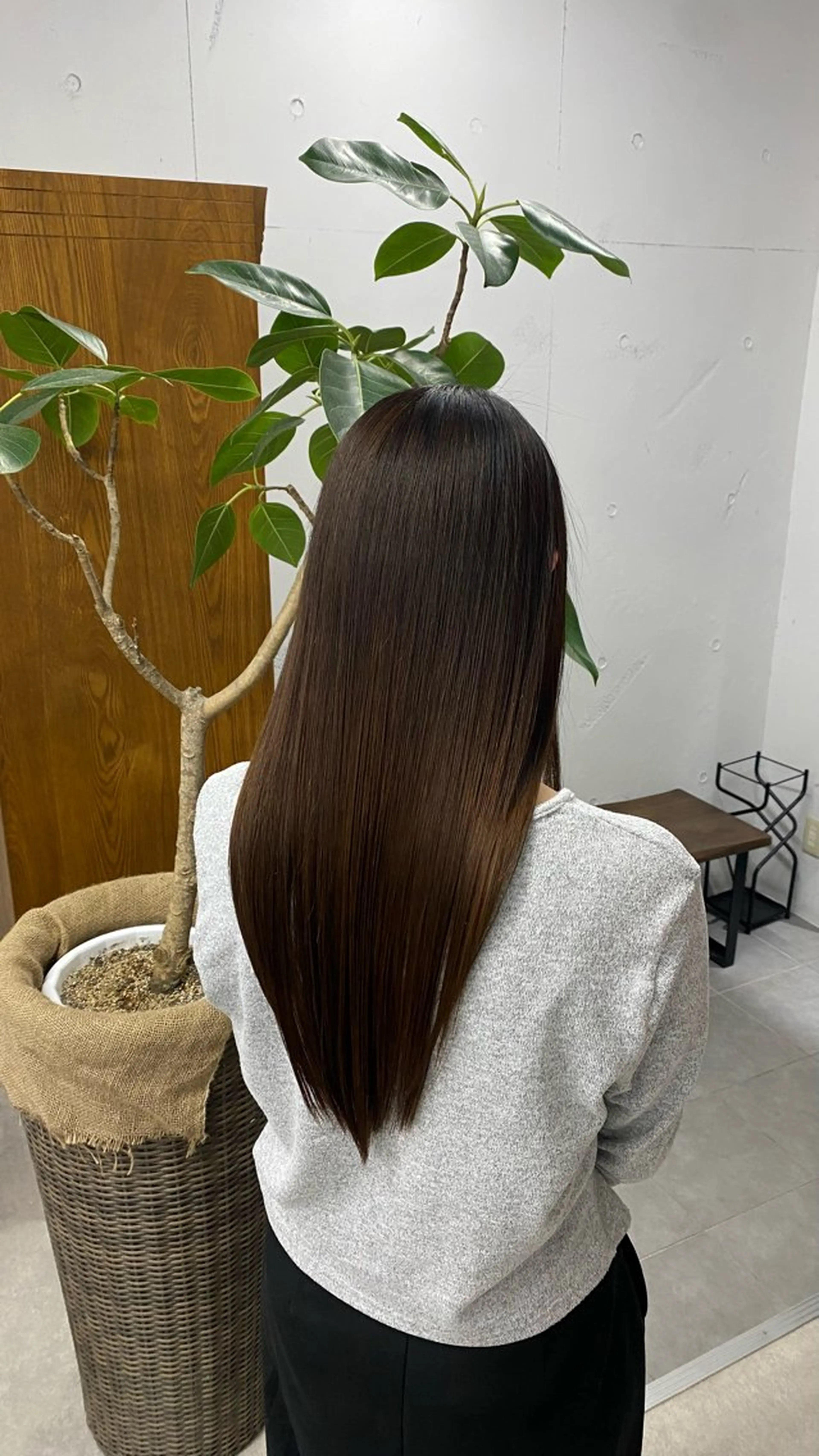 ロング 縮毛矯正 トリートメント 太田 すず香のヘアスタイル