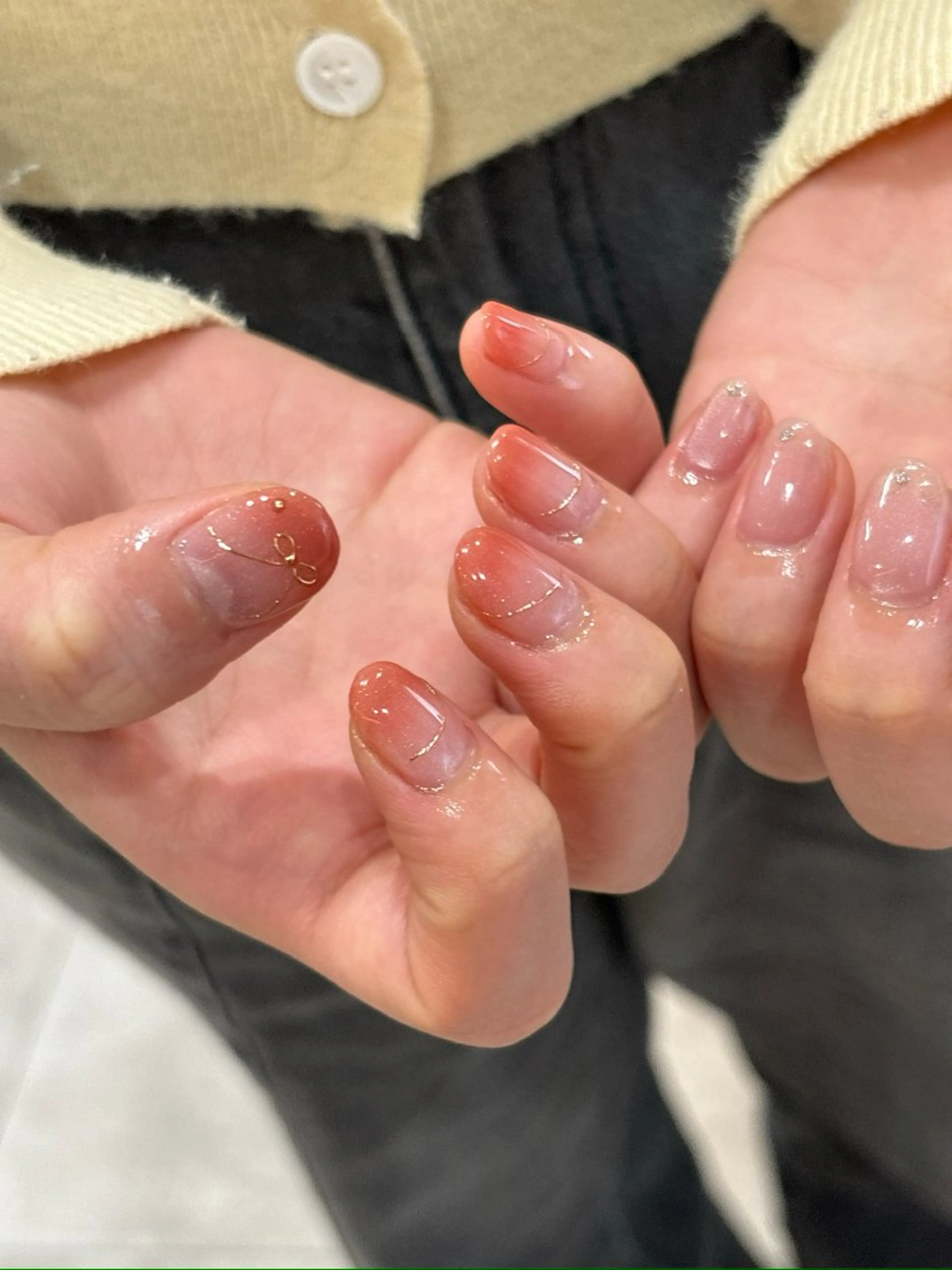 ネイル ハンドネイル 大澤 香奈子のネイルデザイン