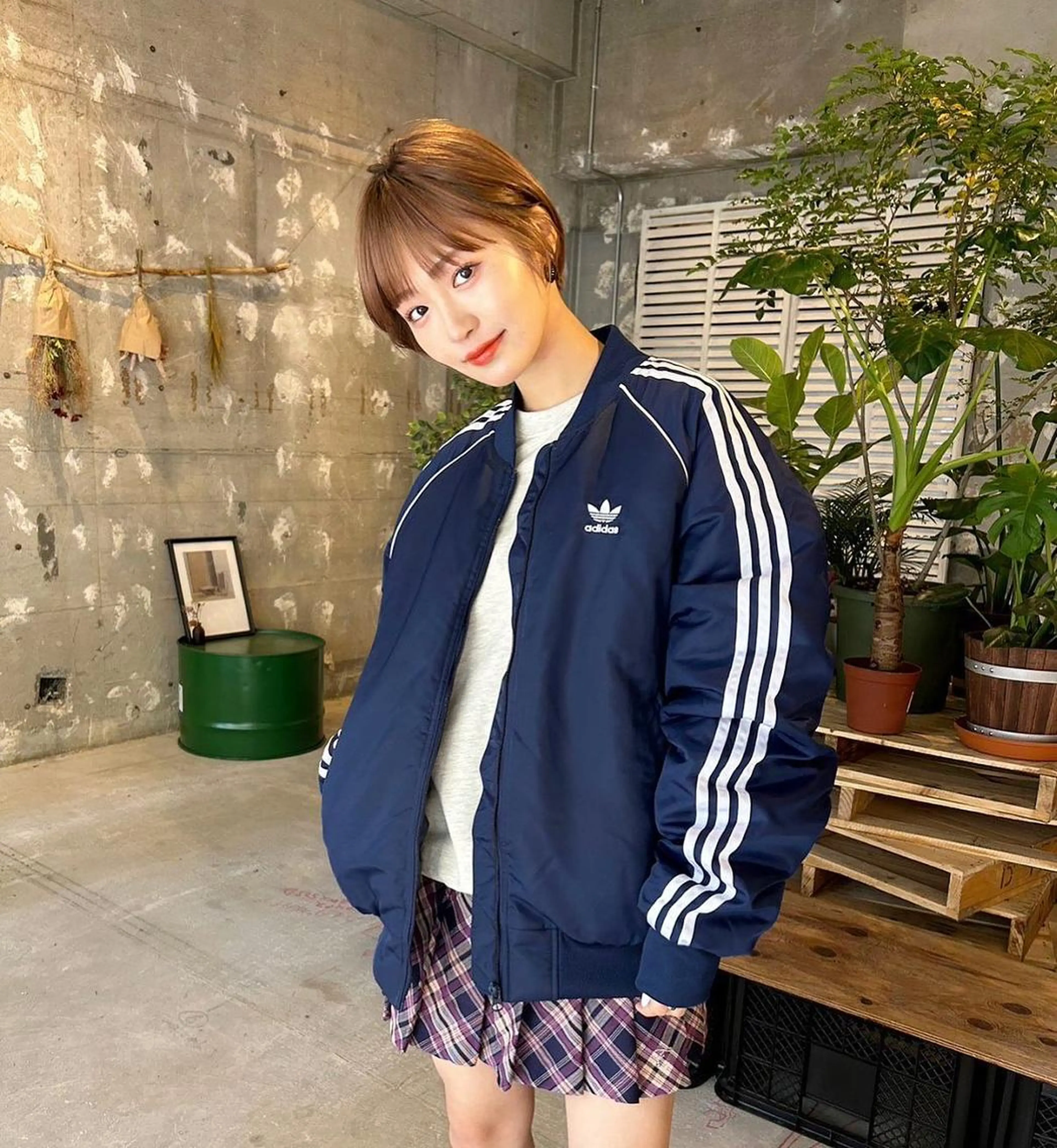 【人気no.1】🌈デザインカット＋N.カラー🖌✨＋前処理ケラチントリートメント＋コテ仕上げ🌈高発色ダメージレス！の写真