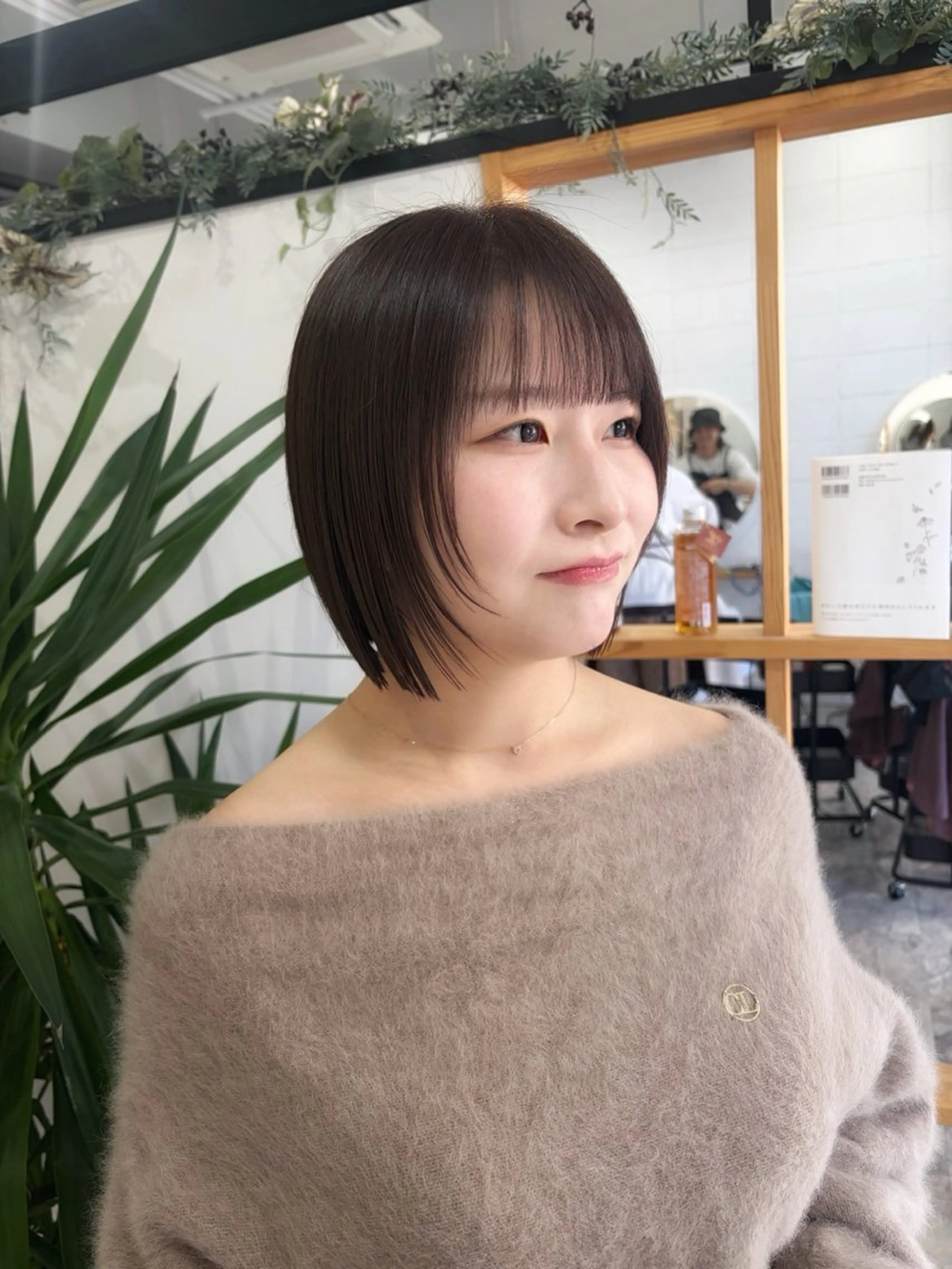 ショート 切りっぱなしボブ ボブレイヤー ボブ レイヤーカット ショートヘア カット ヘアカラー トリートメント レイヤーカット🏆/ 髪質改善🏆/福本凌のヘアスタイル