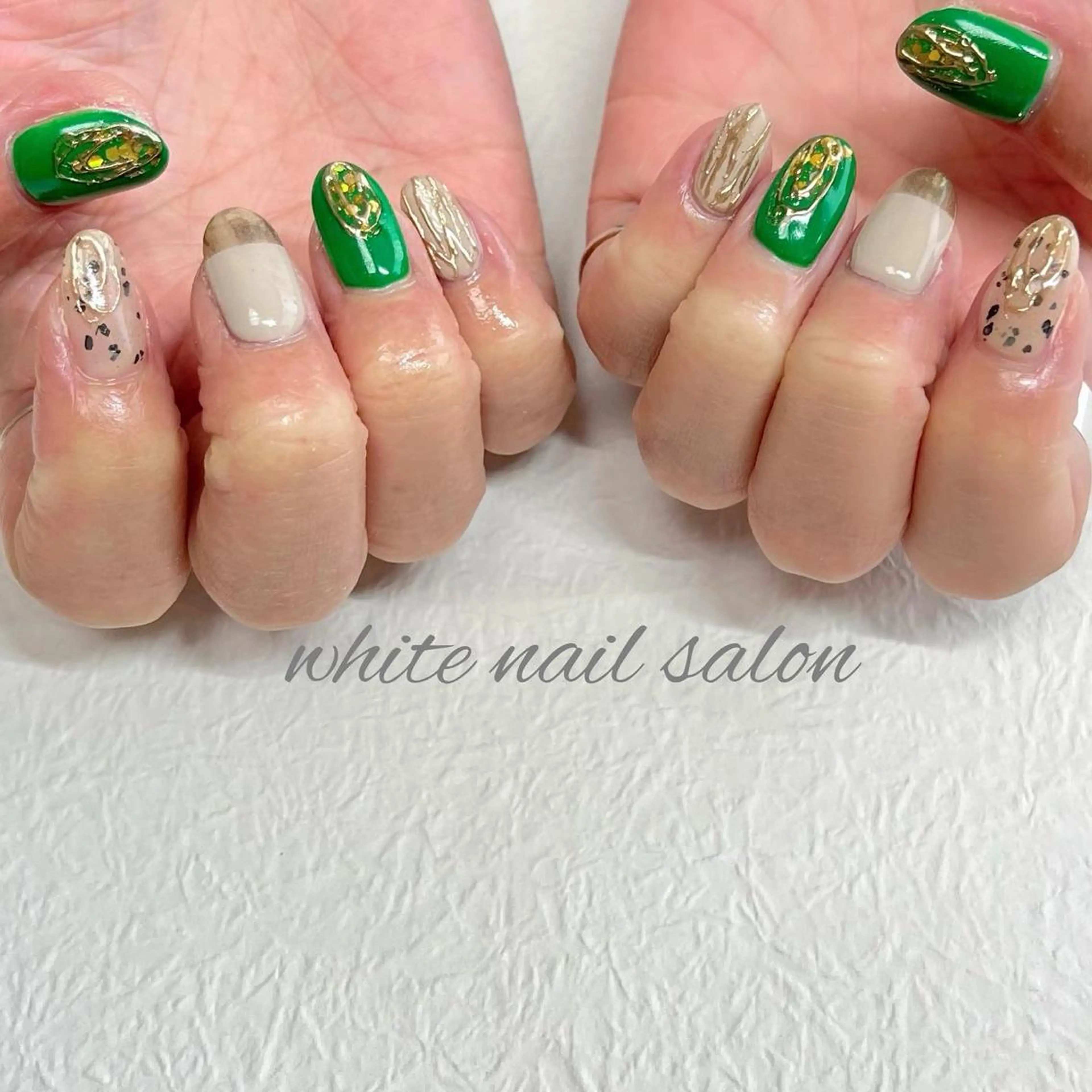 ネイル フットネイル ジェルネイル ハードジェル ラメ(グリッター) 持ち込み ハンドネイル white nail salonのネイルデザイン