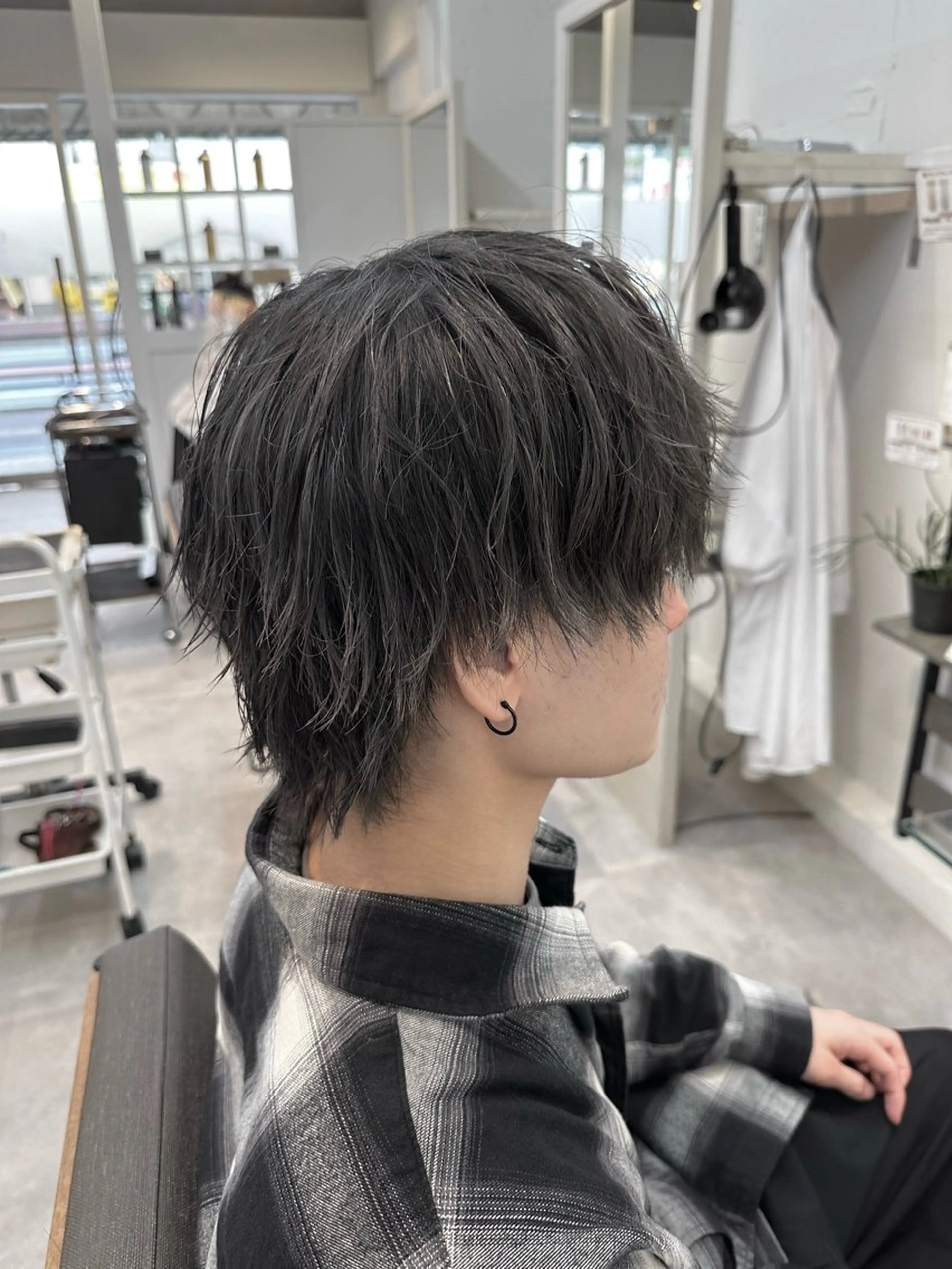 メンズ メンズブリーチ 佐藤 愛のヘアスタイル