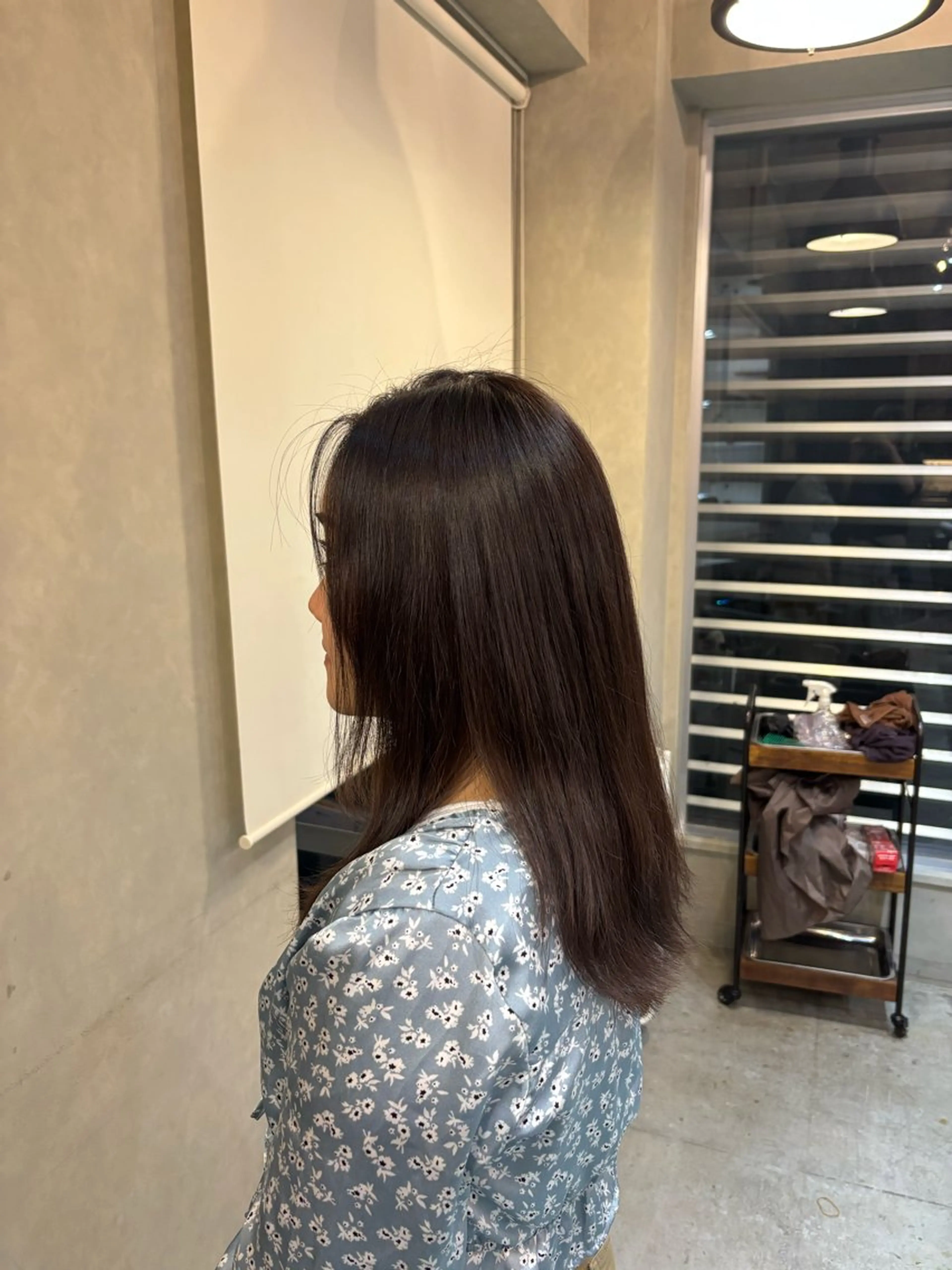 セミロング カラー Hair ruup 平良那生のヘアスタイル