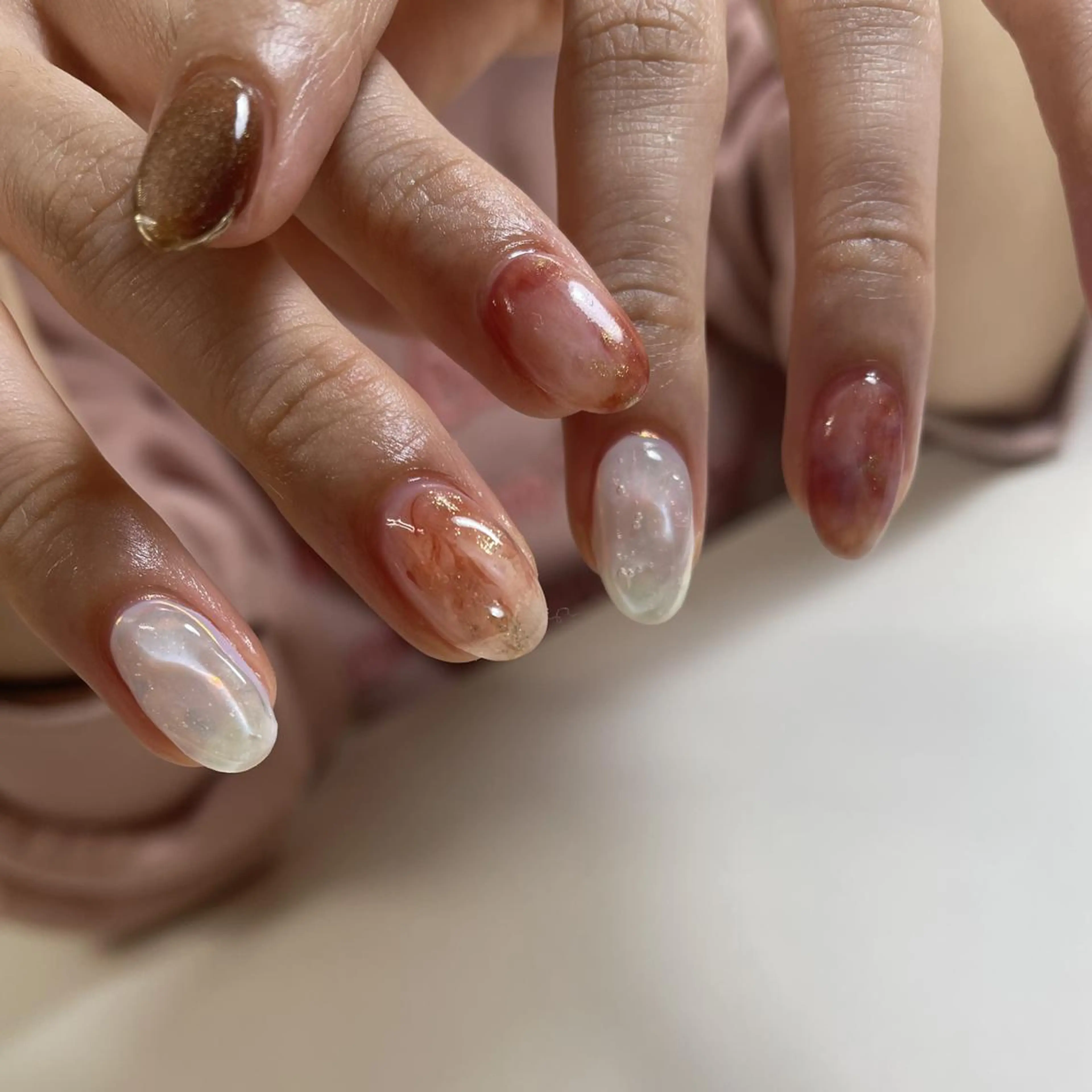 ネイル 🫧aku🫧 自由が丘／フィルインのネイルデザイン