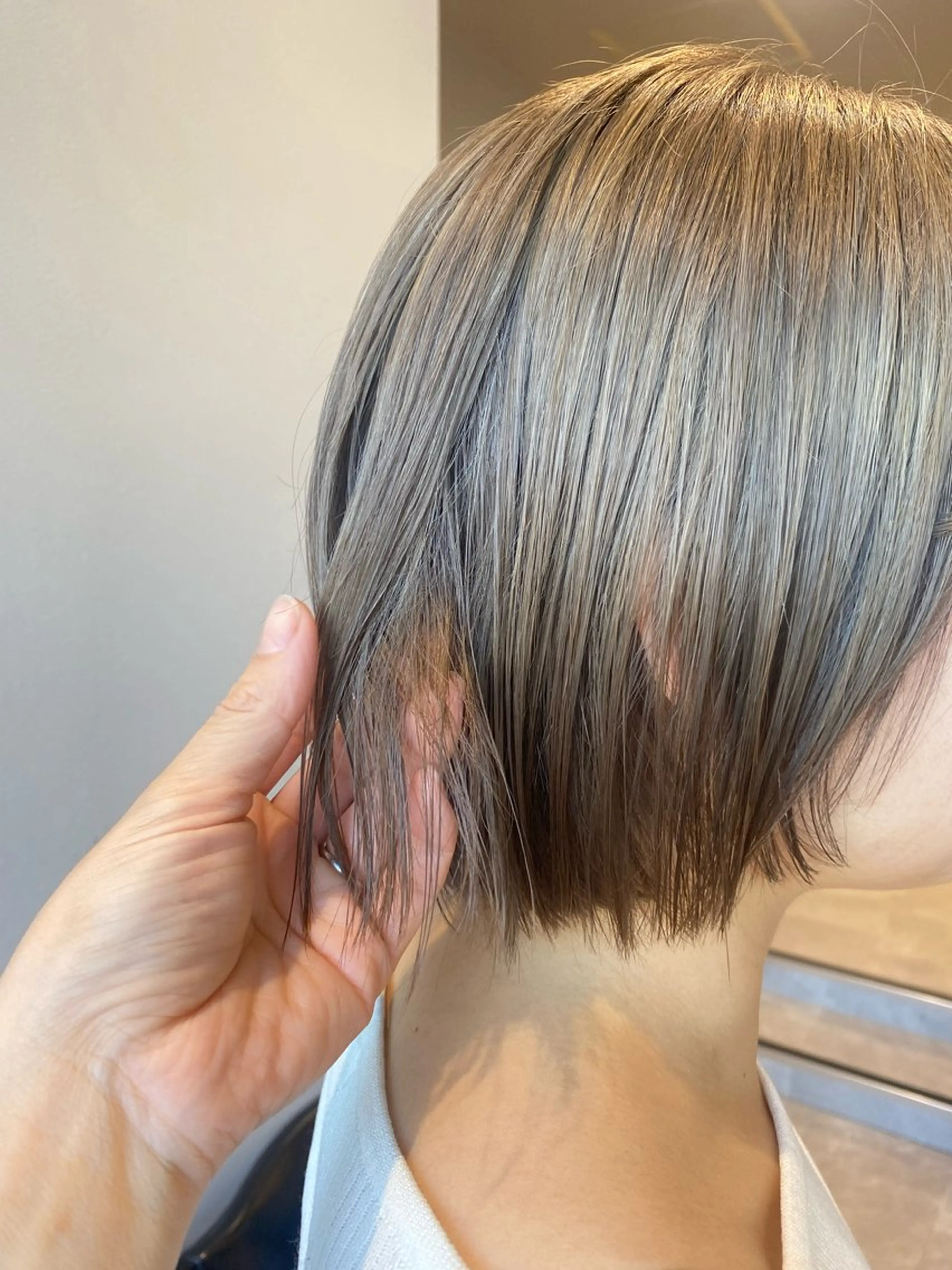 ショート 間城 樹里のヘアスタイル