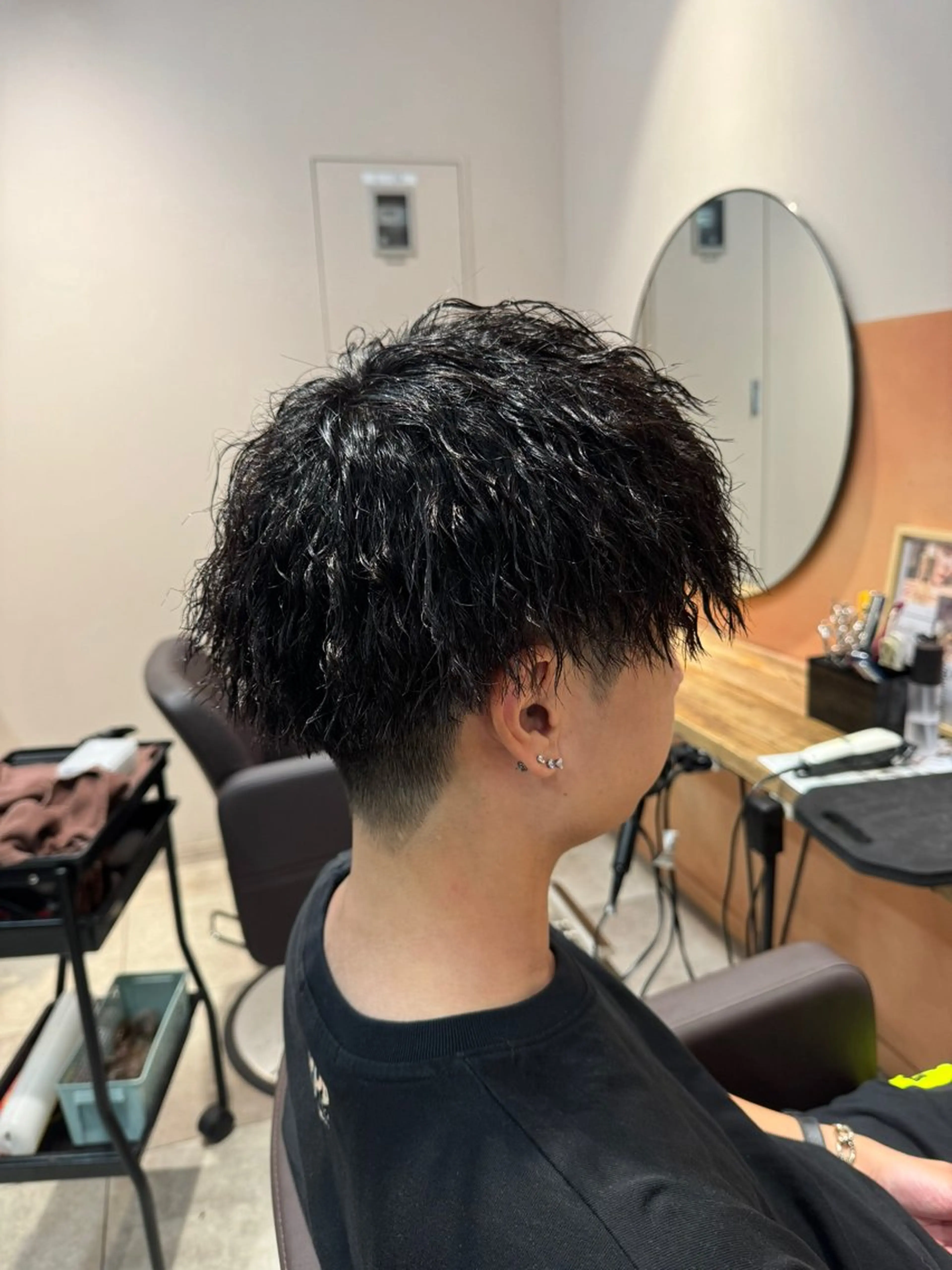 メンズ メンズパーマ メンズツイストパーマ ツイストパーマ カット パーマ メンズ特化 TAKUYAのヘアスタイル