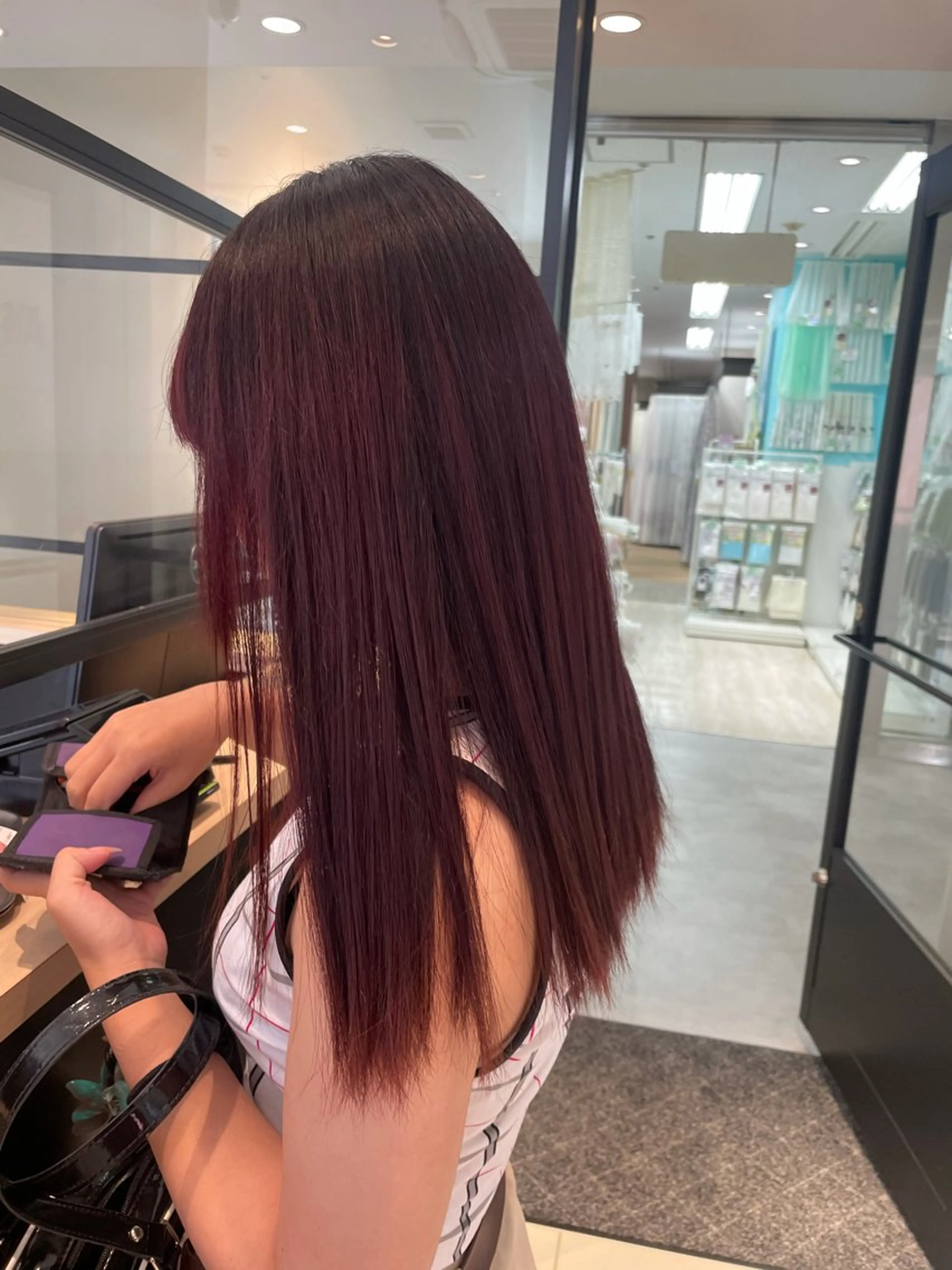 ロング レイヤーカット 🌺RYOKOのヘアスタイル